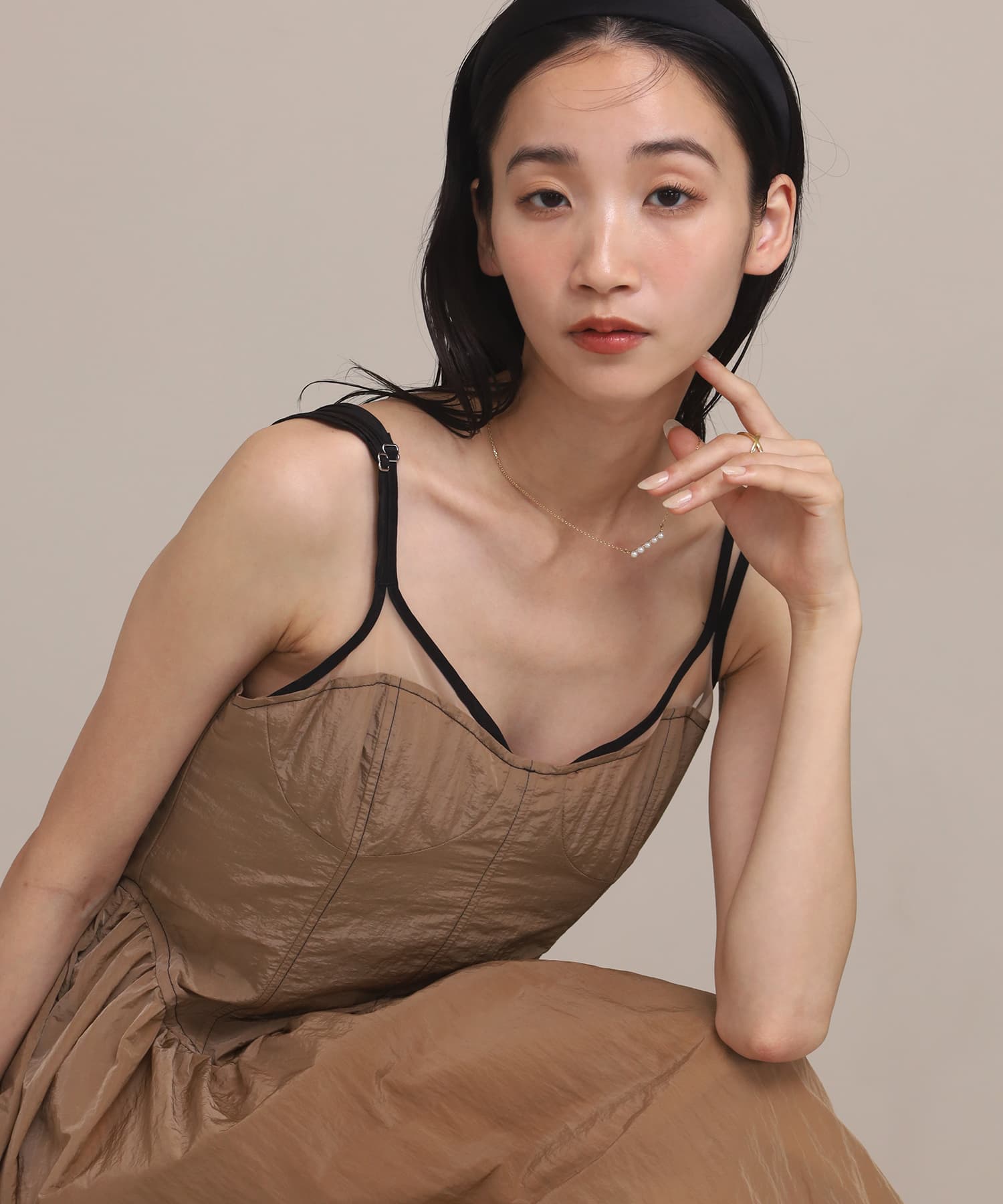 エルエイチエムイー LHME 【WEB限定】 “MELLOW”ラインパールネックレス/サージカルステンレス(金属アレルギー対応) (ゴールド) ゴールド