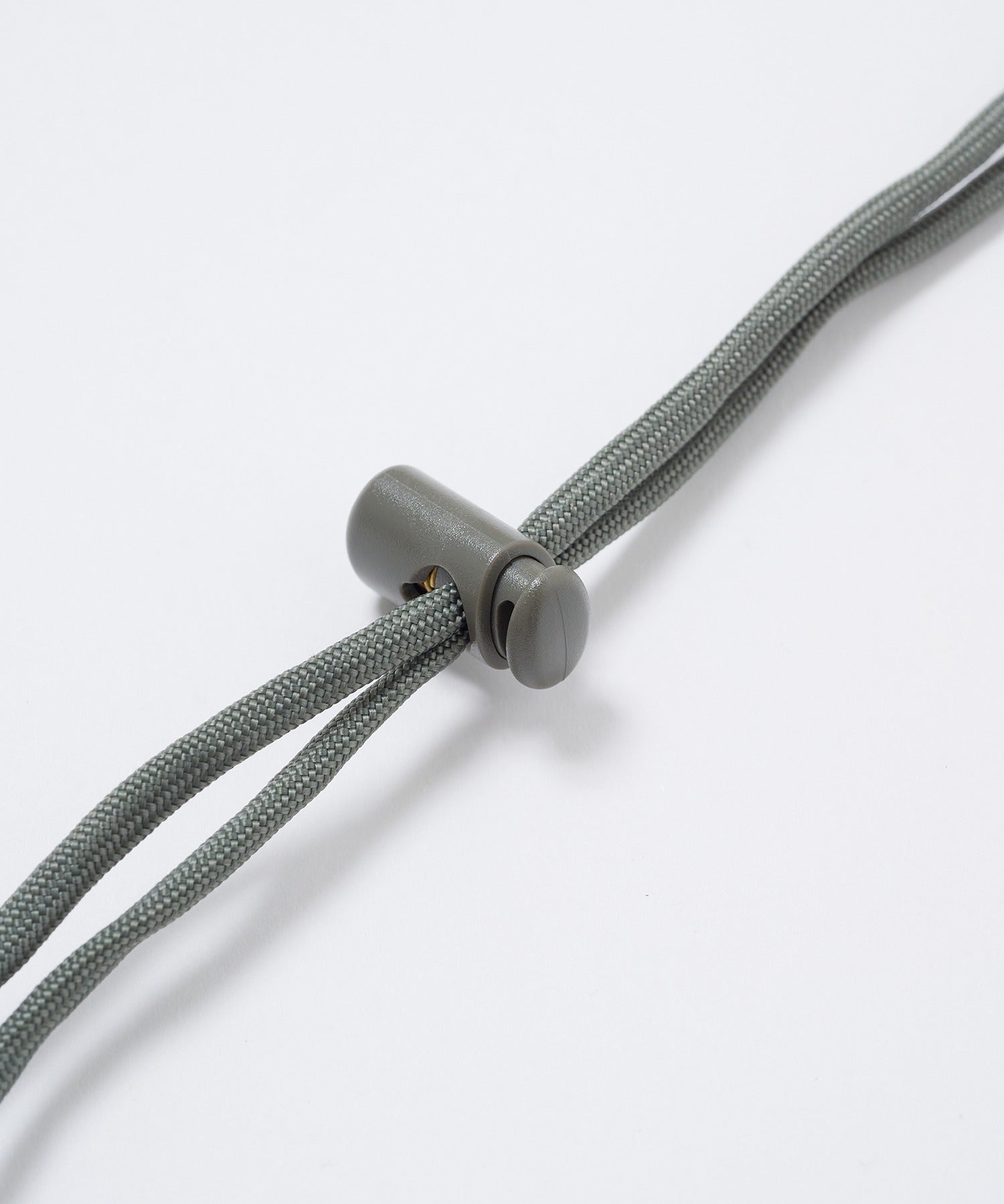 メゾンクラブ MAISON CLUB 【MAISON CLUB】GP0183 600D ネックポーチ YM-Mil. (ベージュ) ベージュ