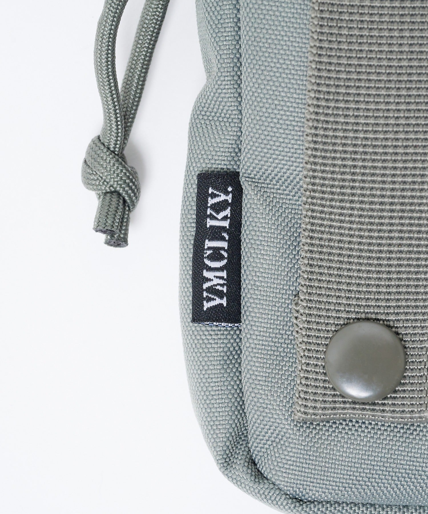 メゾンクラブ MAISON CLUB 【MAISON CLUB】GP0183 600D ネックポーチ YM-Mil. (ベージュ) ベージュ