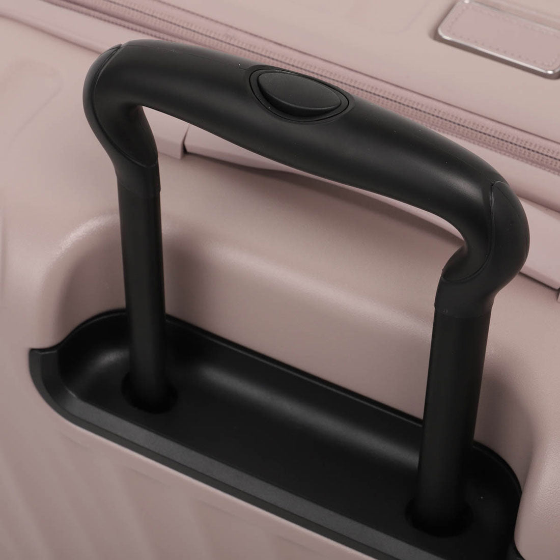 TUMI Carry Case Nineteen Degree Short Trip Expandable 4-Wheel Packing Case 0228773MVTX2/147678 A313 MAUVE