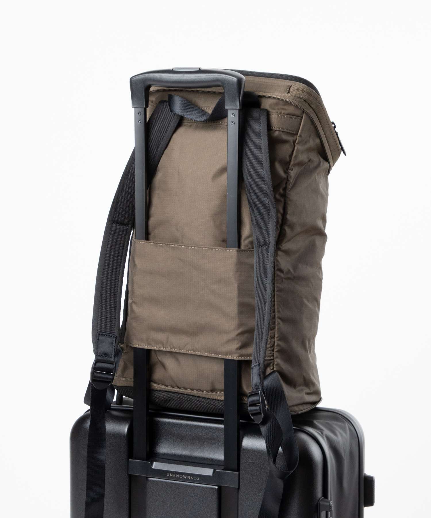 トゥミ TUMI トゥミ TUMI Alpha Bravo アルファ ブラボー PACKABLE BACKPACK パッカブル バックパック 0232816OLV 152369 0232816CHK 152369 (CHALK/チョーク) CHALK/チョーク