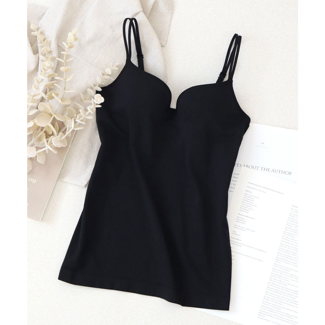 ツーハッチ tu-hacci 《ブラモネ》「2cup盛りtype」ワイヤー入り深V型キャミ (モカ) モカ