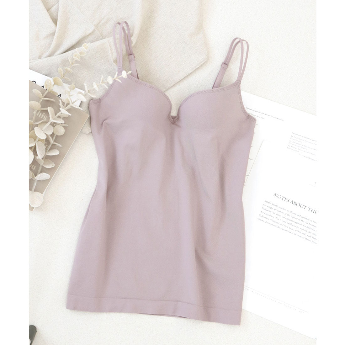 ツーハッチ tu-hacci 《ブラモネ》「2cup盛りtype」ワイヤー入り深V型キャミ (モカ) モカ