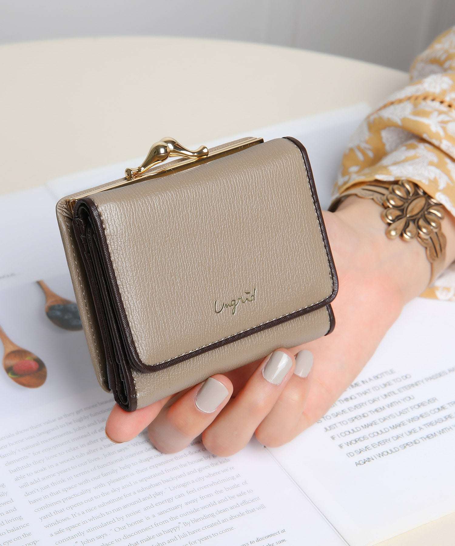 アングリッド Ungrid パイピング ガマ口ミニウォレット (GREGE) GREGE