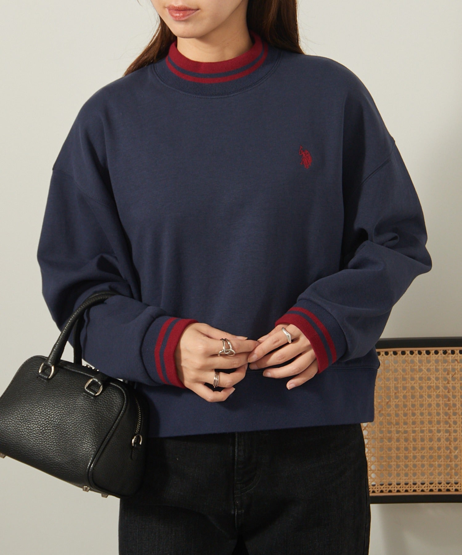 ユーエスポロアッスン U.S. POLO ASSN. 【U.S. POLO ASSN.】モックネックショート丈スウェット