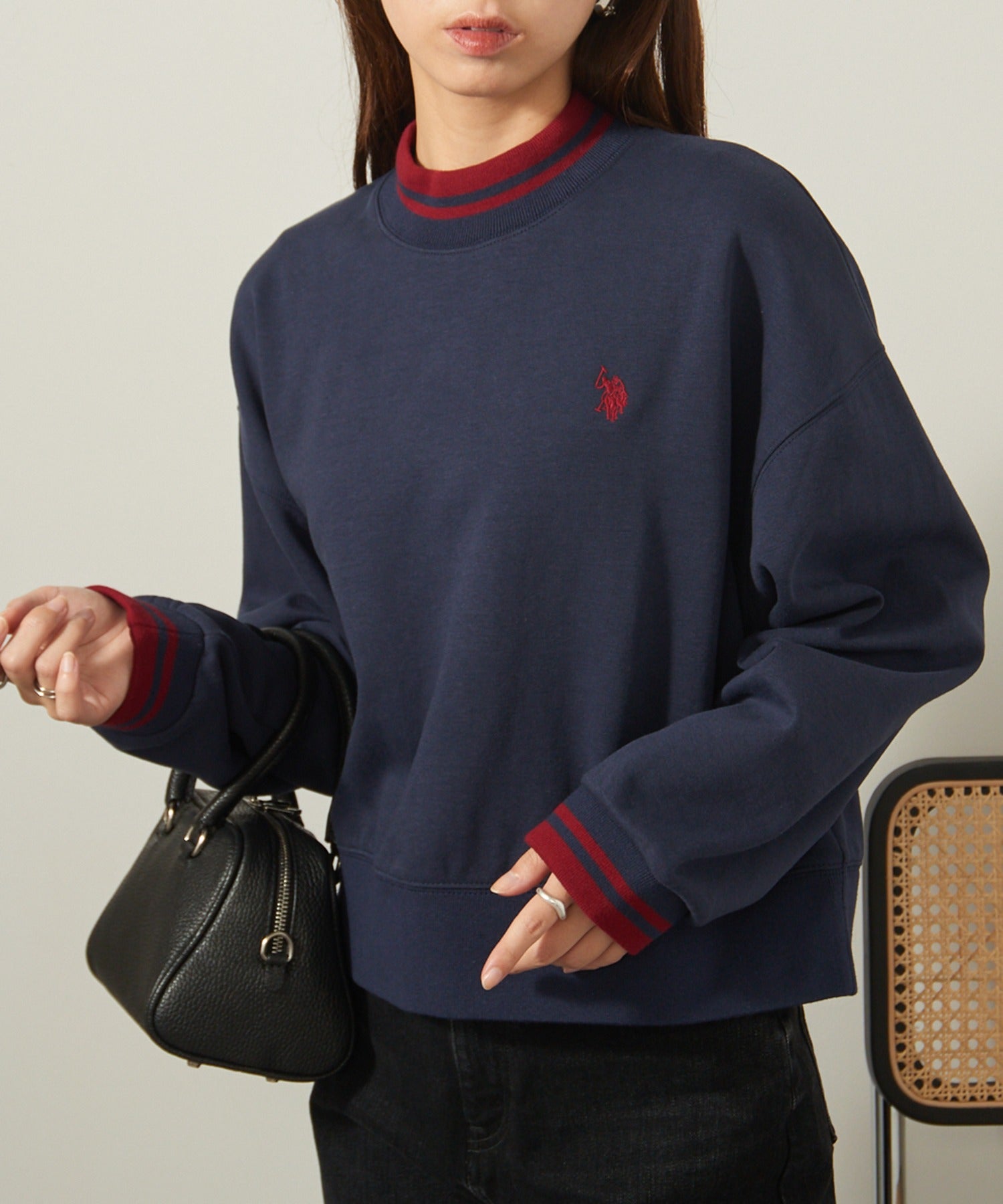 ユーエスポロアッスン U.S. POLO ASSN. 【U.S. POLO ASSN.】モックネックショート丈スウェット