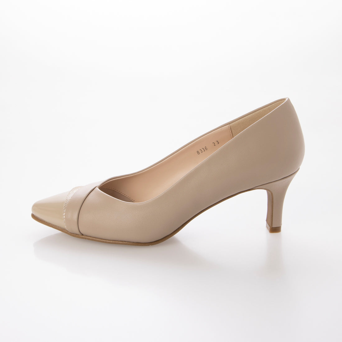 ユニティ unity ポインテッドトゥデザインパンプス