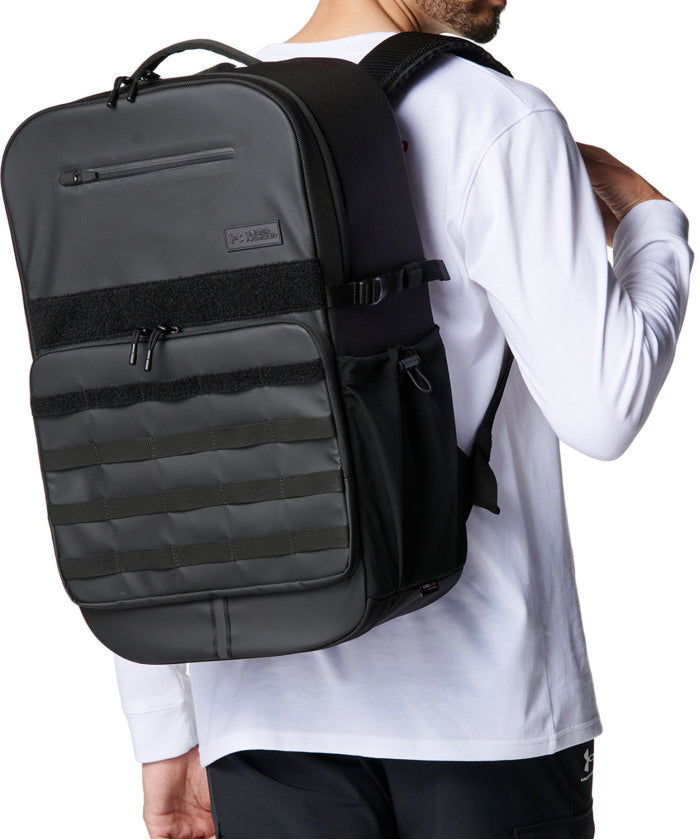 アンダーアーマー UNDER ARMOUR アンダーアーマー UNDER ARMOUR UA TRIUMPH GYM BACKPACK 6007430 (001 BLACK/BLACK) 001 BLACK/BLACK