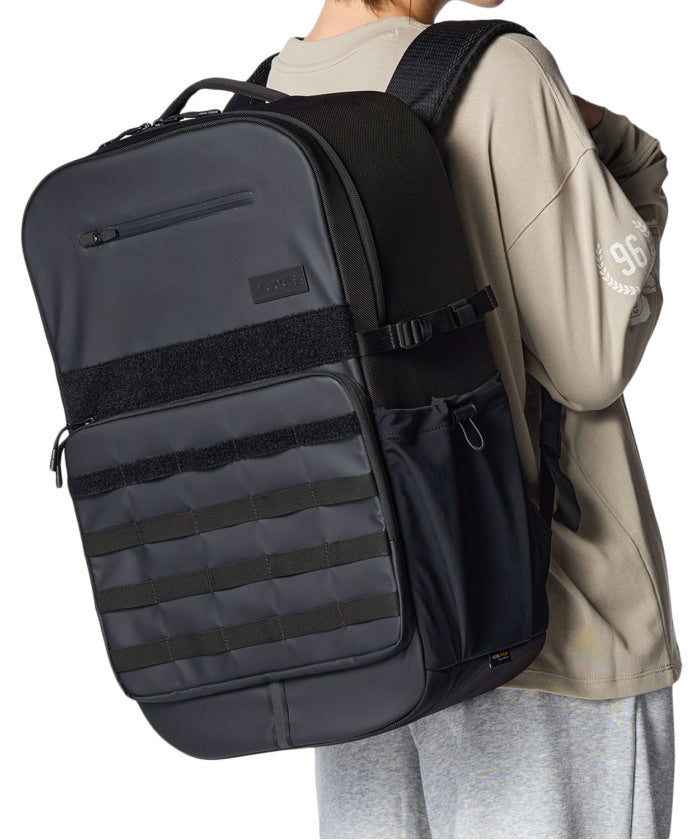 アンダーアーマー UNDER ARMOUR アンダーアーマー UNDER ARMOUR UA TRIUMPH GYM BACKPACK 6007430 (001 BLACK/BLACK) 001 BLACK/BLACK