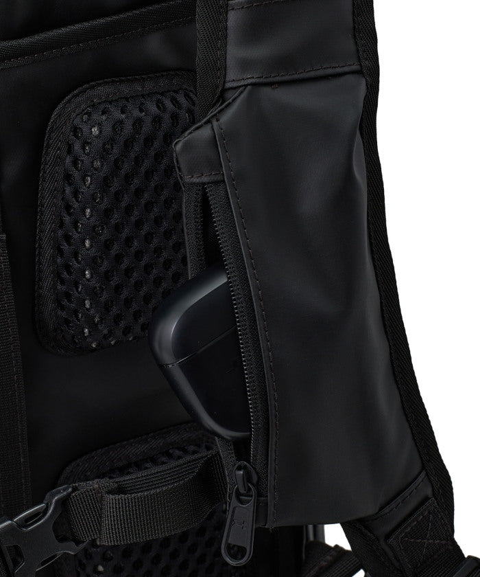 アンダーアーマー UNDER ARMOUR アンダーアーマー UNDER ARMOUR UA COOL ADVANCED BACKPACK 2.0 6007431 (001 BLACK/BLACK) 001 BLACK/BLACK