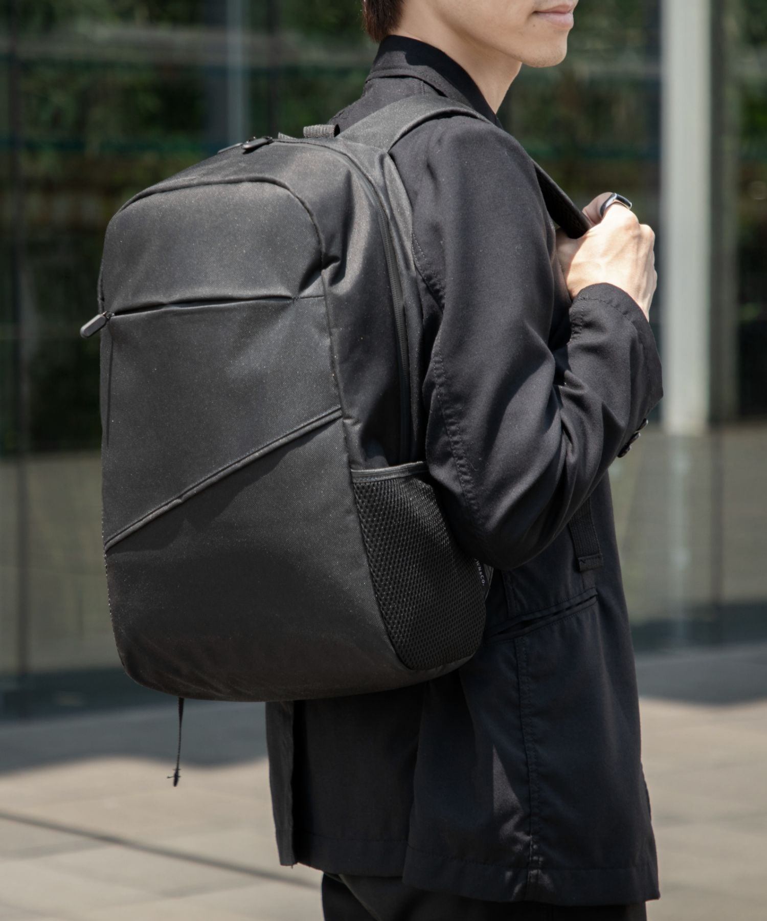 アンノウンアンドコー UNKNOWN&Co. アンノウンアンドコー UNKNOWN&Co. バックパック リュック 22L A4サイズ収納可能 PC収納 軽量 大容量 通勤 通学 ビジネス ジャパンデザイン メンズ バッグ (BLACK/ブラック) BLACK/ブラック