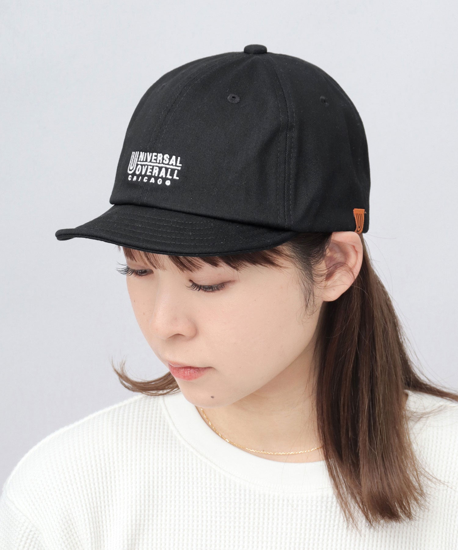 ユニバーサルオーバーオール UNIVERSAL OVERALL ロゴ刺繍 コットン ショートバイザーキャップ ショートブリム アンパイアキャップ (ダークグリーン) ダークグリーン