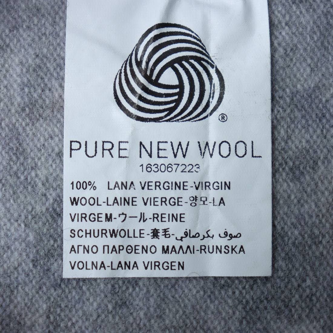 聯合顏色的貝納頓 UNITED COLORS OF BENETTON. 100%美麗諾羊毛圓領開襟毛衣