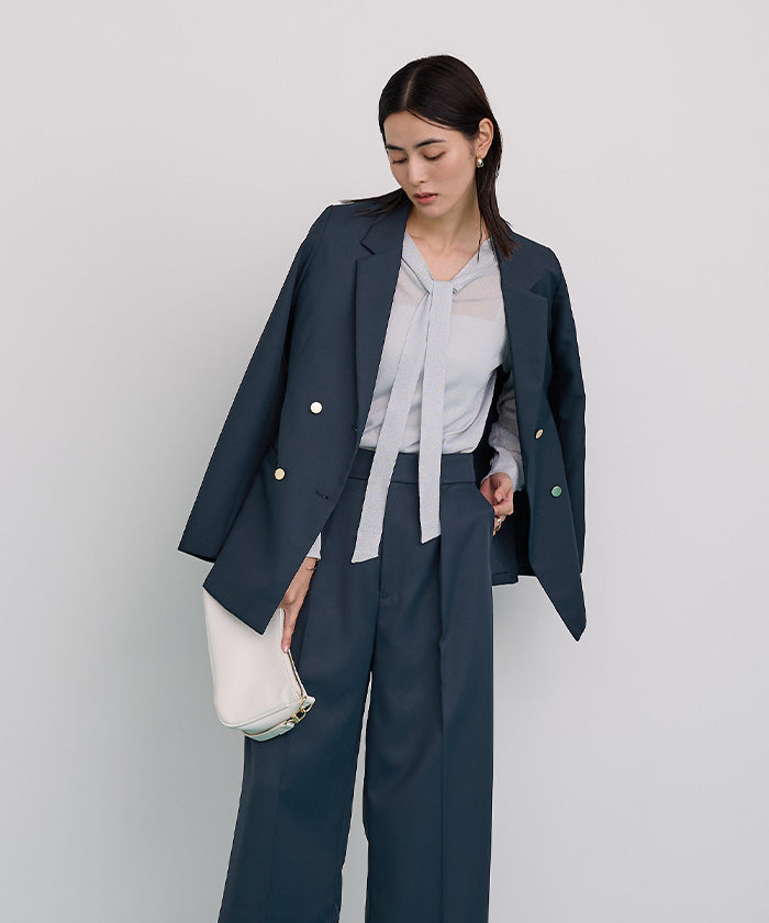 您的您量身定制的雙乳外套