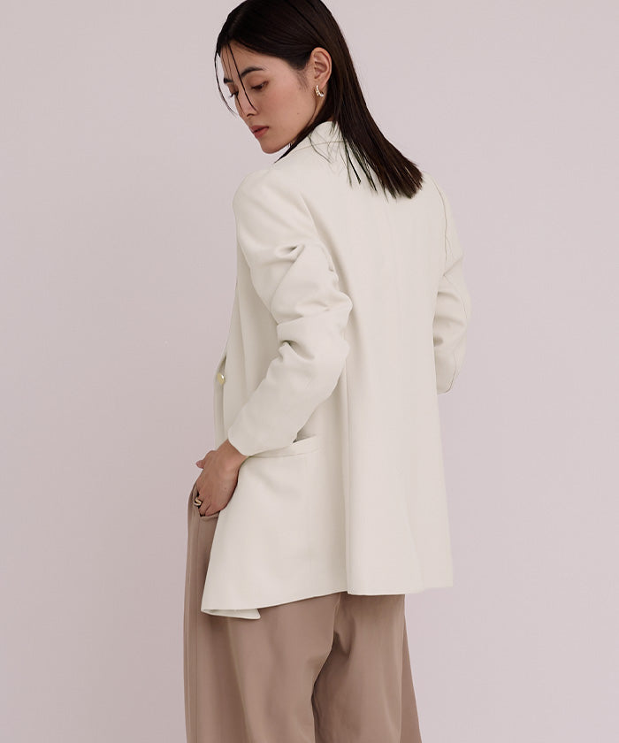 您的您量身定制的雙乳外套