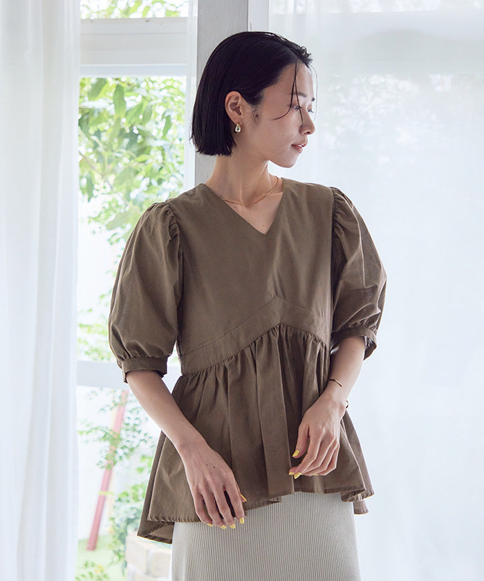 ユアーズ ur's コットンペプラムVネックブラウス (ブラウン) ブラウン