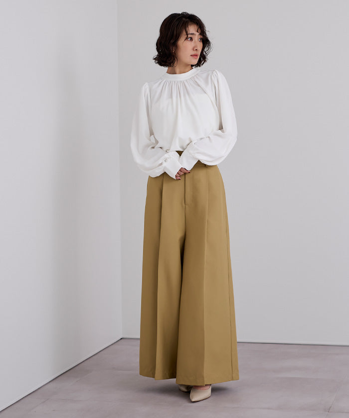 ユアーズ ur's 前後2wayゴールド釦ギャザーブラウス (ホワイト) ホワイト