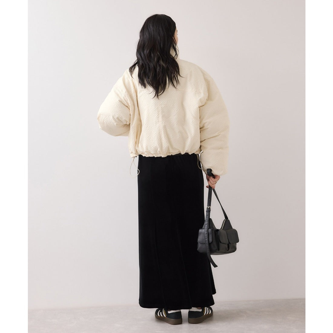 ビス VIS 【WEB限定】軽くてあたたかいパディングショートボリュームダウンブルゾン (ダークブラウン(20)) ダークブラウン(20)