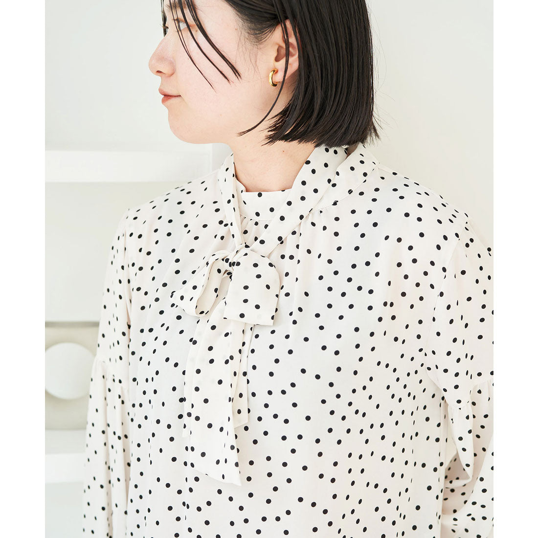 ビス VIS 【鎌倉シャツ×VIS】【マルチWAY】ボウタイ付きボリューム袖ブラウス (ラベンダー系(53)) ラベンダー系(53)