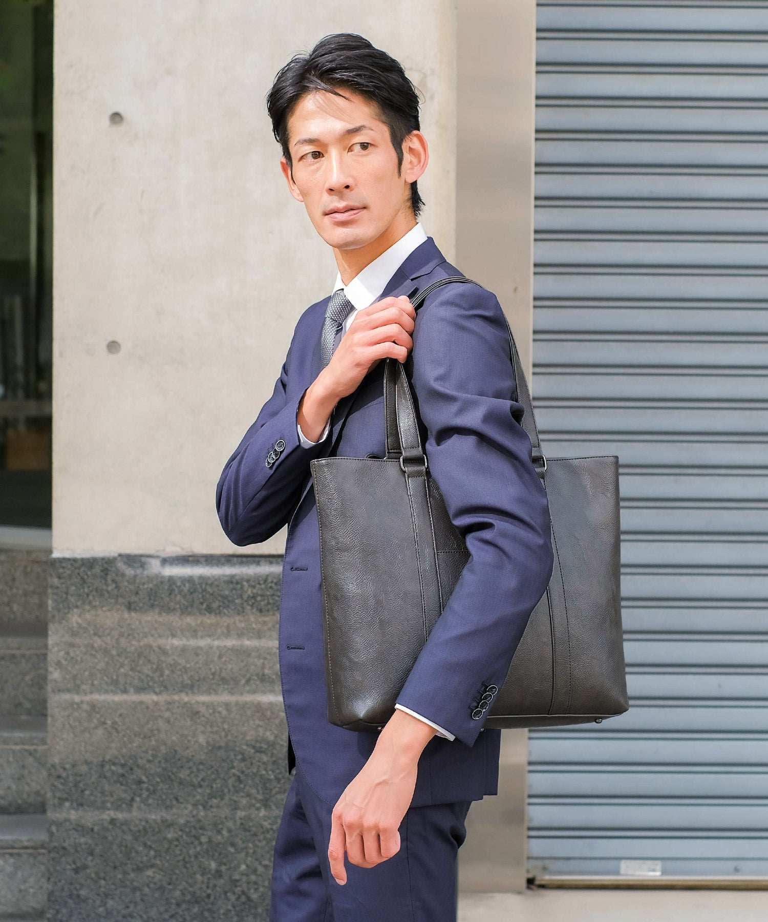 ヴィータフェリーチェ VitaFelice トートバッグ メンズ A4 ノートPC収納 自立 肩掛け 通勤通学 ビジネスバッグ カッチリ フェイクレザーバッグ 秋冬