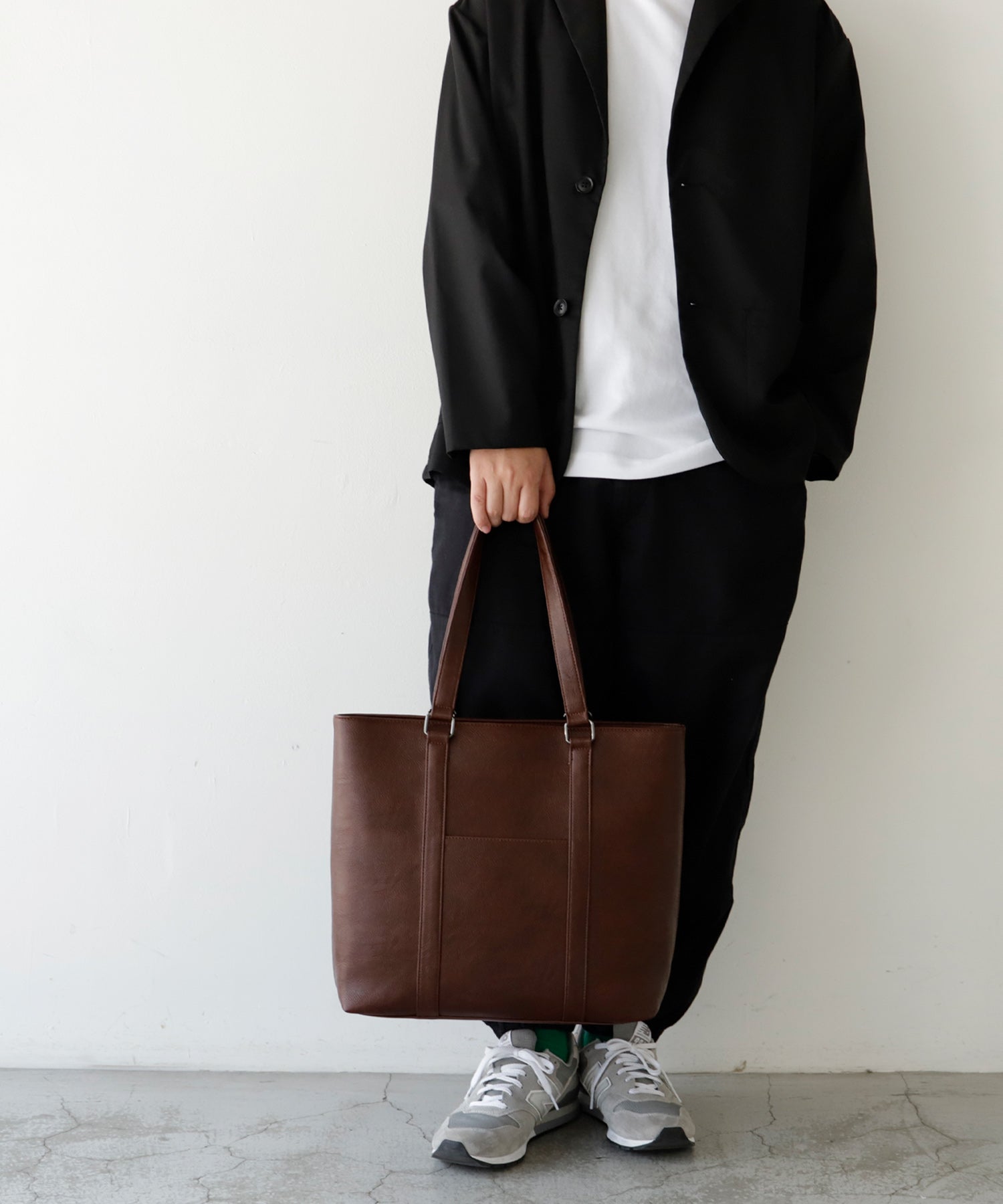 ヴィータフェリーチェ VitaFelice トートバッグ メンズ A4 ノートPC収納 自立 肩掛け 通勤通学 ビジネスバッグ カッチリ フェイクレザーバッグ 秋冬