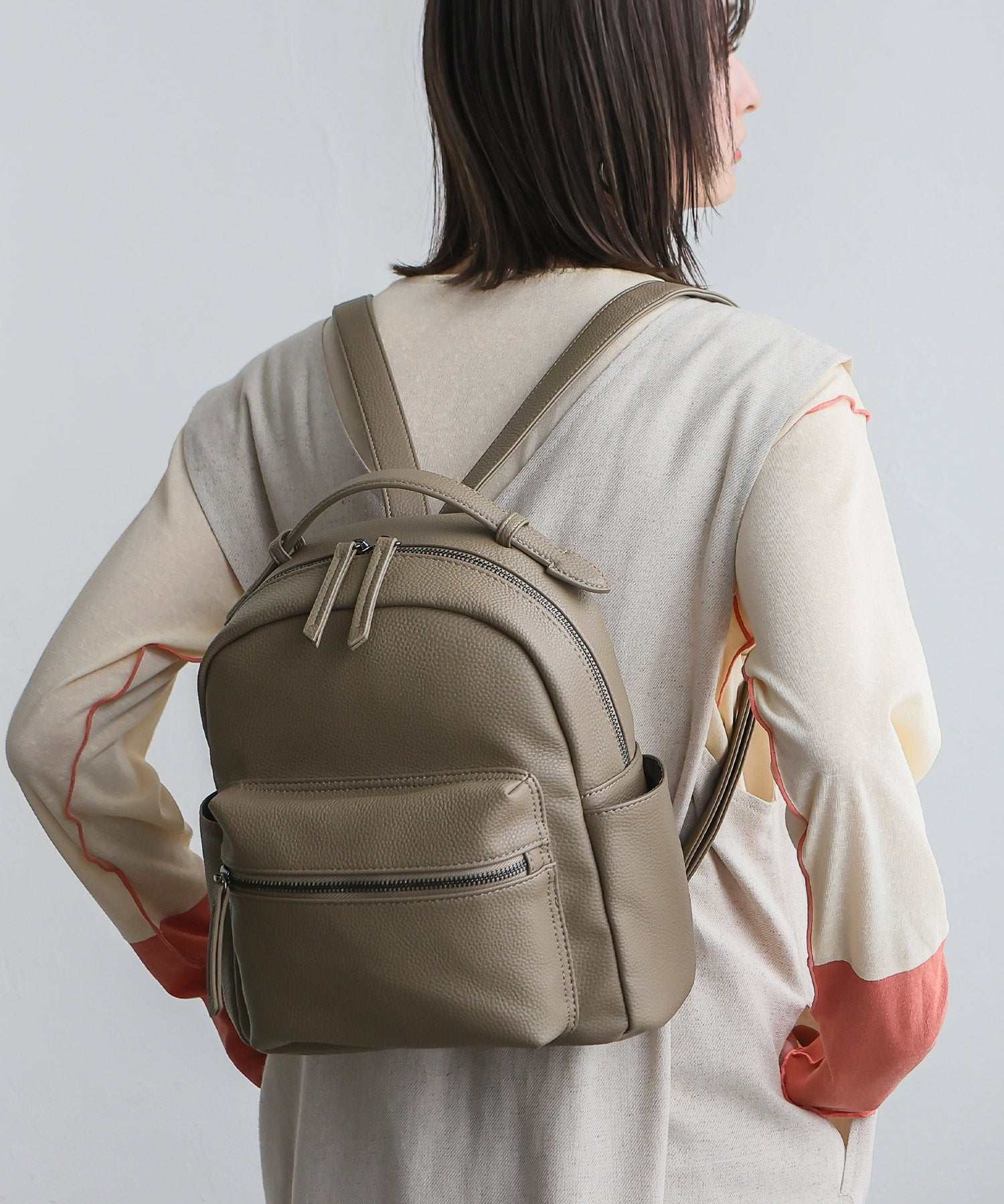 ヴィータフェリーチェ VitaFelice 9ポケットミニリュック