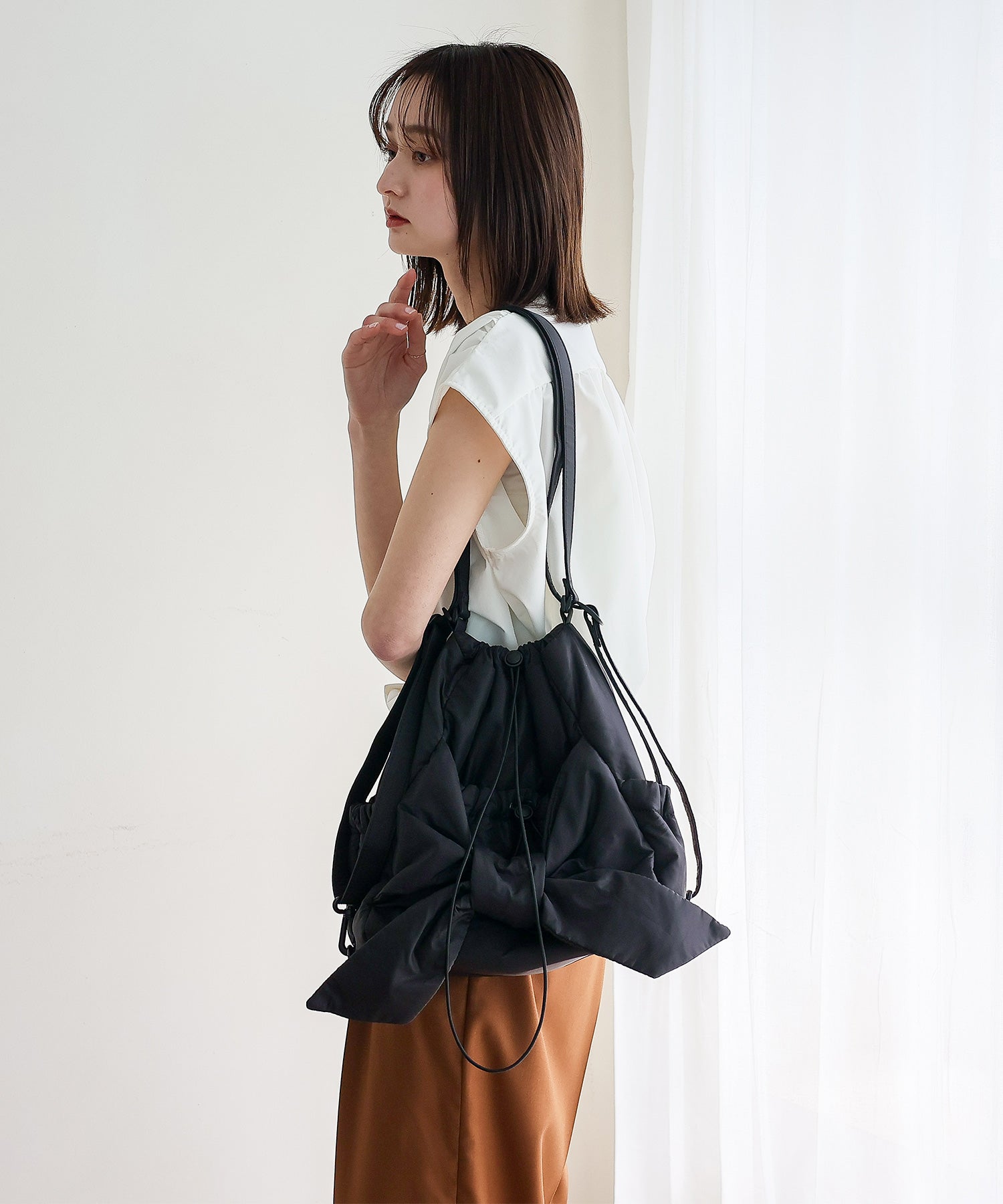 ヴィータフェリーチェ VitaFelice 2wayリボンショルダーパフリュック (BLACK) BLACK