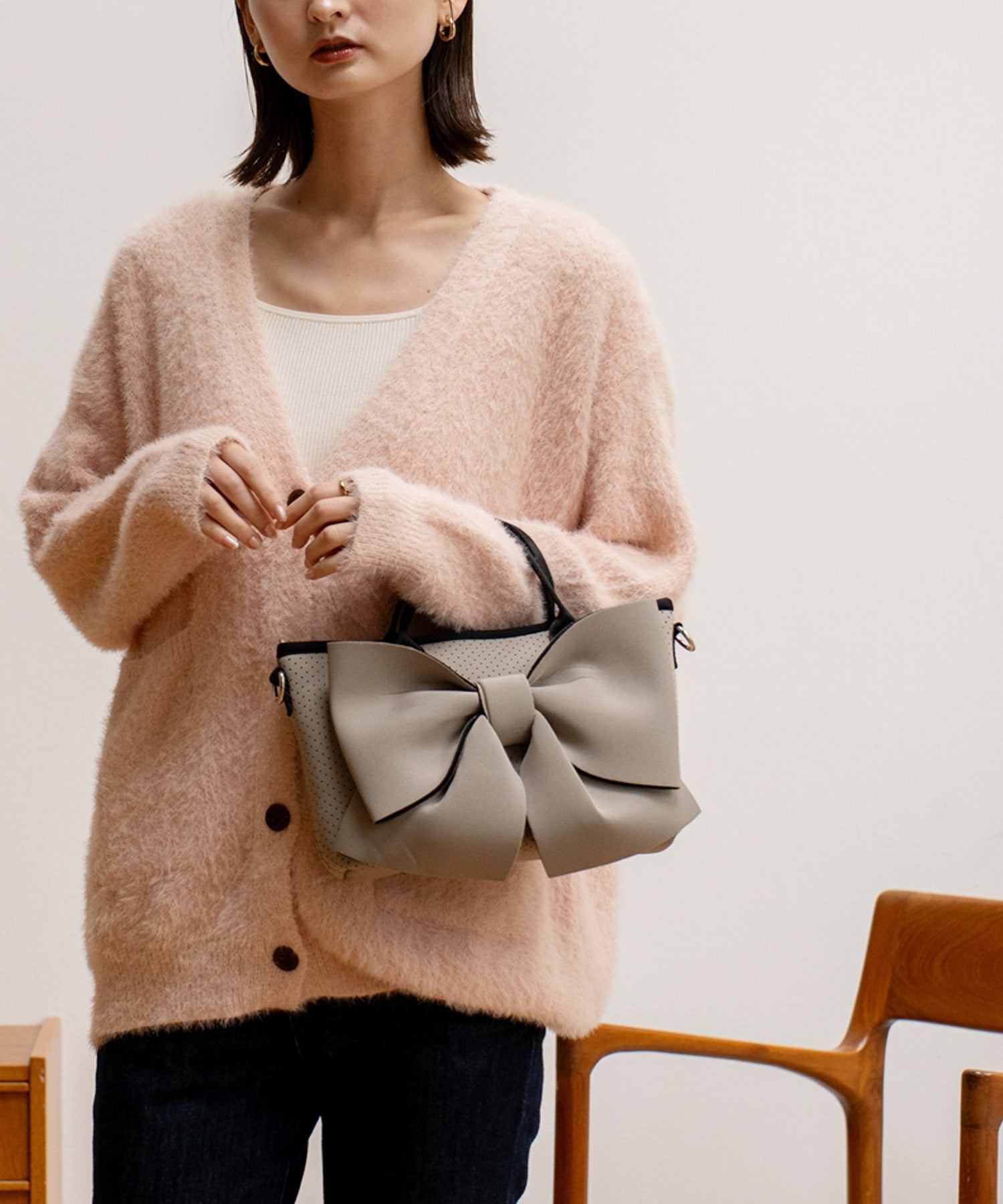 ヴィータフェリーチェ VitaFelice ネオプレーン2wayリボンショルダーバッグ (CORK) CORK