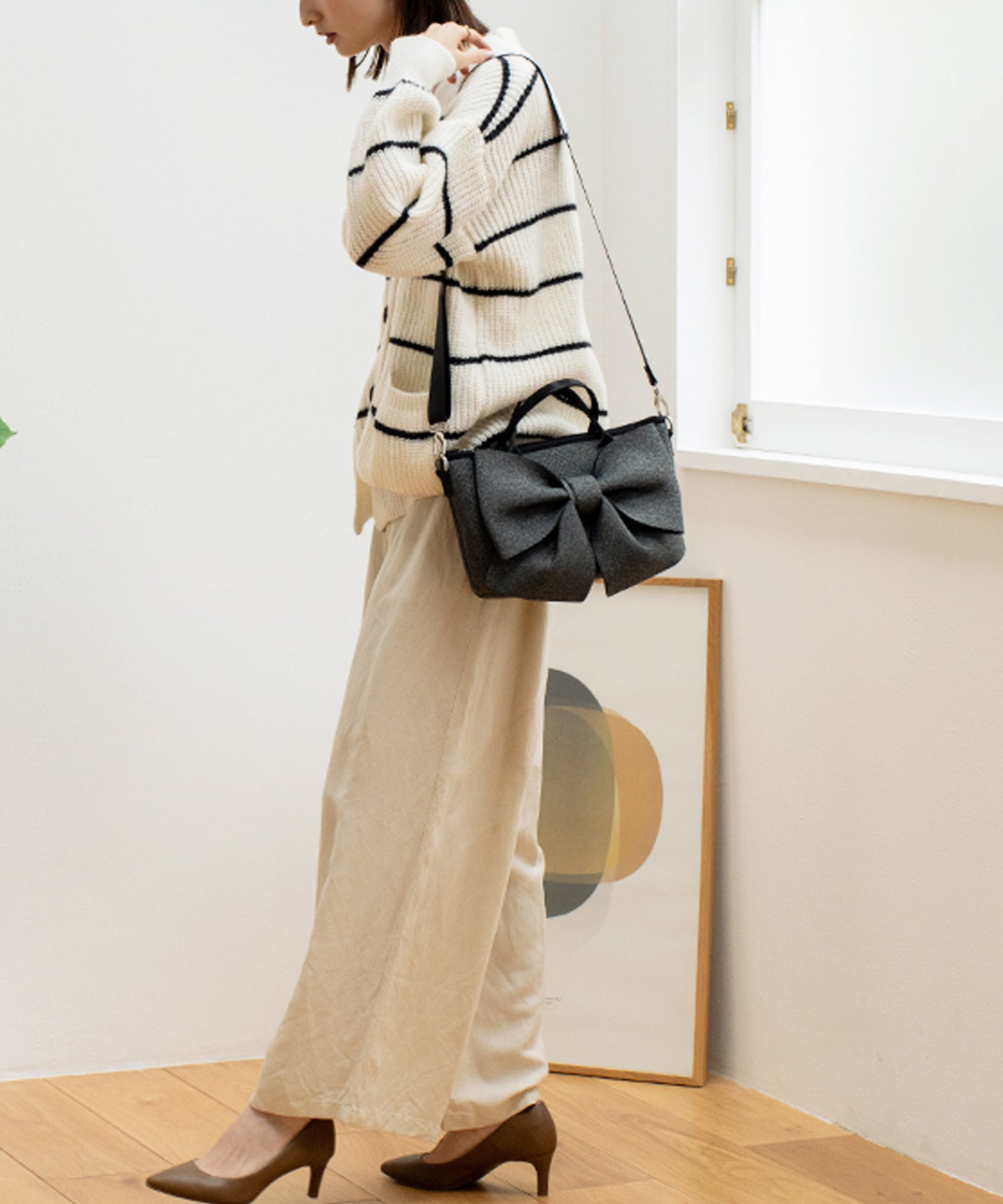 ヴィータフェリーチェ VitaFelice ネオプレーン2wayリボンショルダーバッグ (CORK) CORK