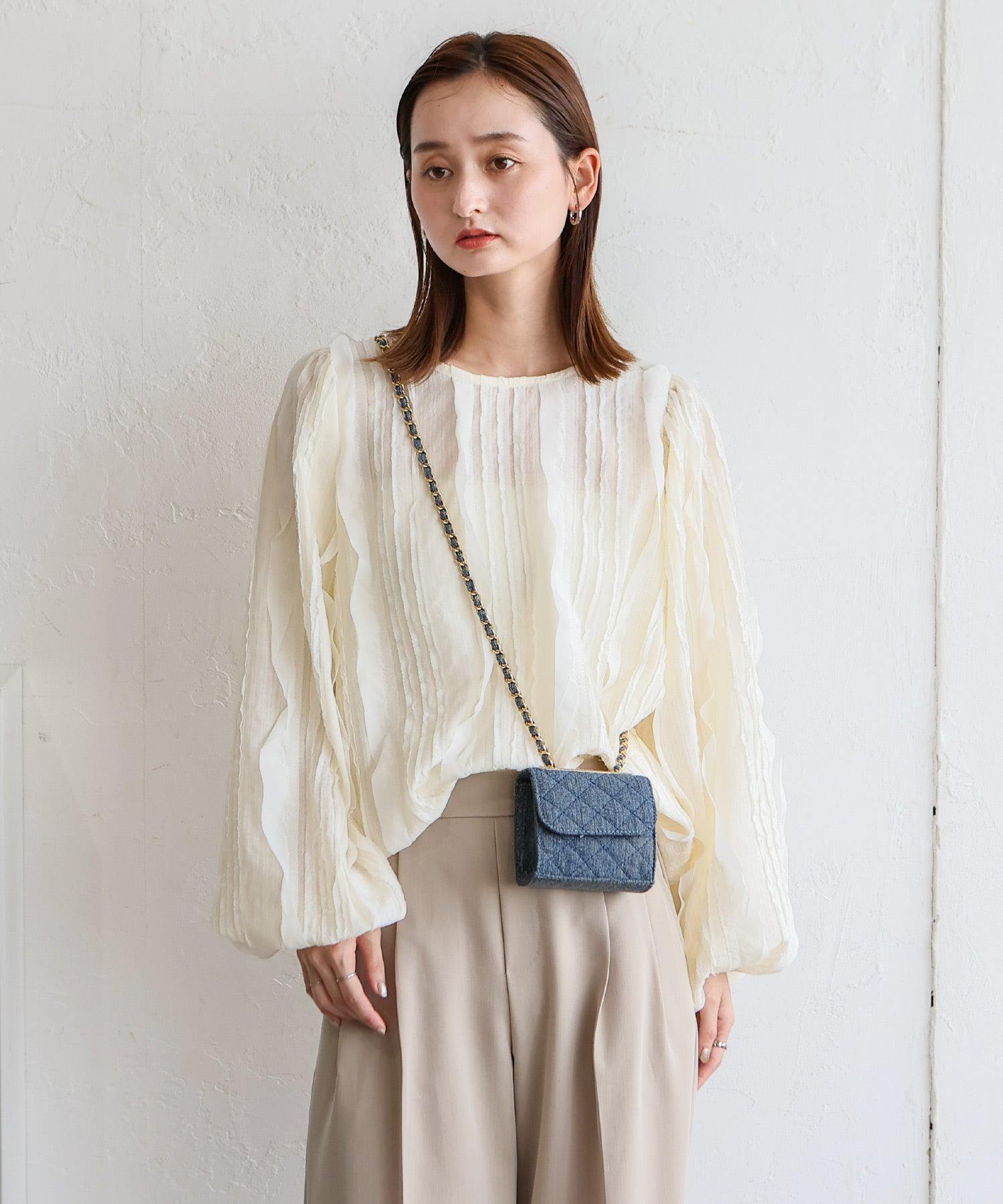 ヴィータフェリーチェ VitaFelice スクエアマイクロミニバッグ (DENIM) DENIM