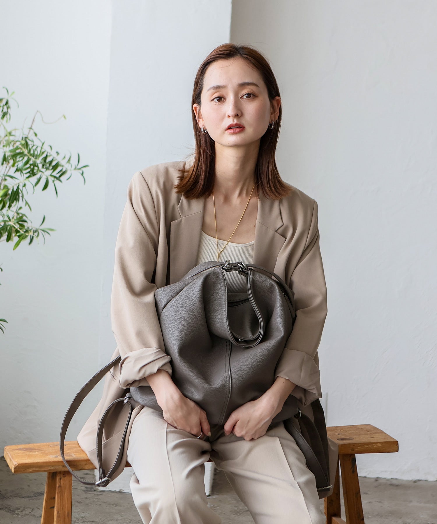 ヴィータフェリーチェ VitaFelice 【1秒でリュック⇔ショルダー】ソフト3WAYリュックサック (BLACK) BLACK