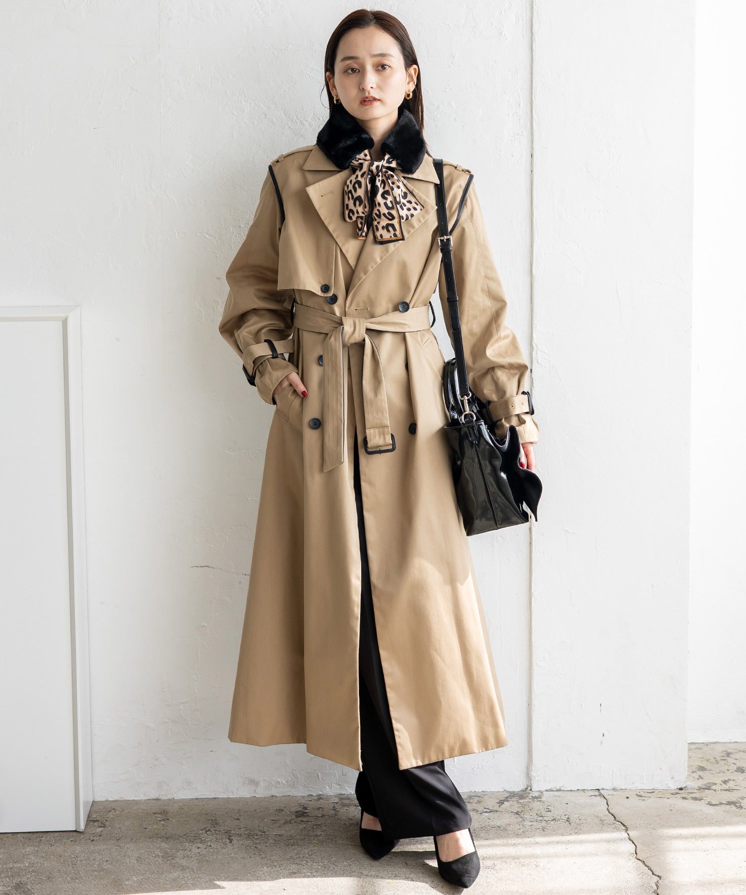 ヴィータフェリーチェ VitaFelice エナメル2wayフリルトートバッグ (MOCHA) MOCHA