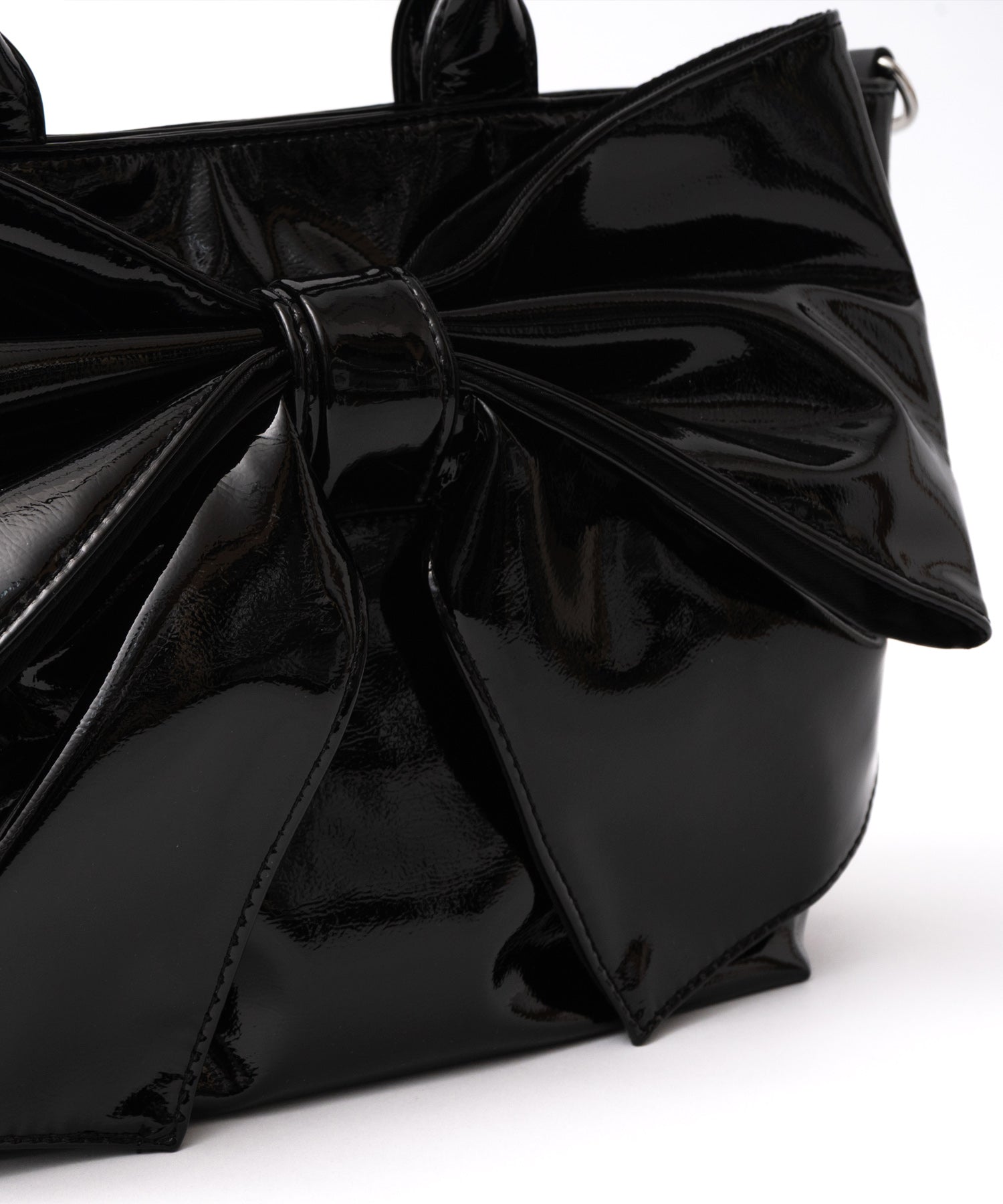 ヴィータフェリーチェ VitaFelice エナメル2wayリボントートバッグ (MOCHA) MOCHA