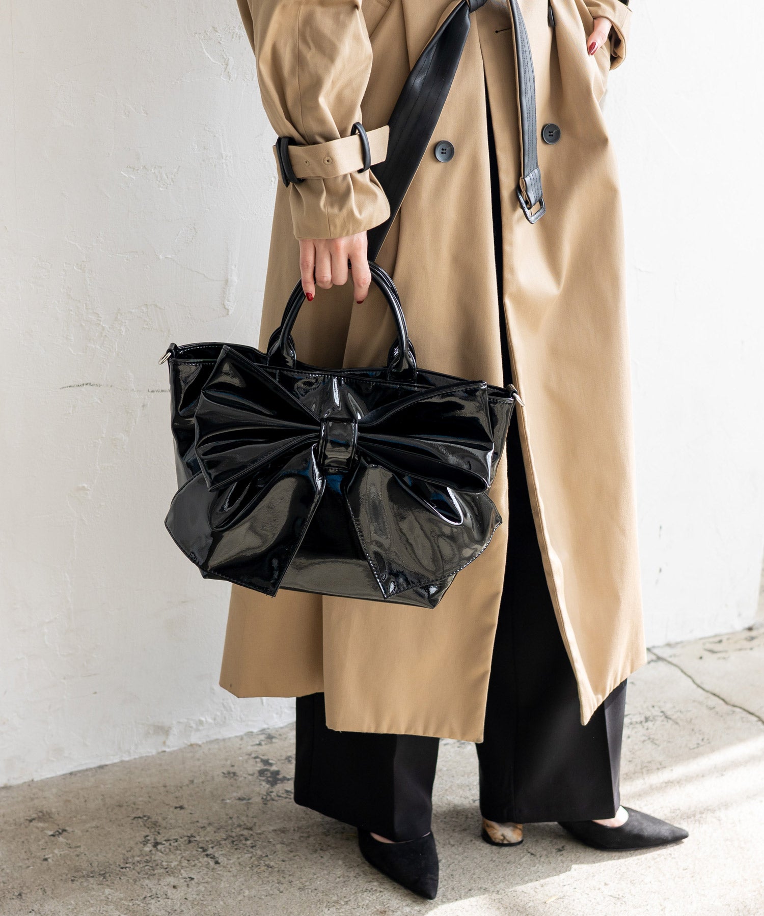 ヴィータフェリーチェ VitaFelice エナメル2wayリボントートバッグ (MOCHA) MOCHA