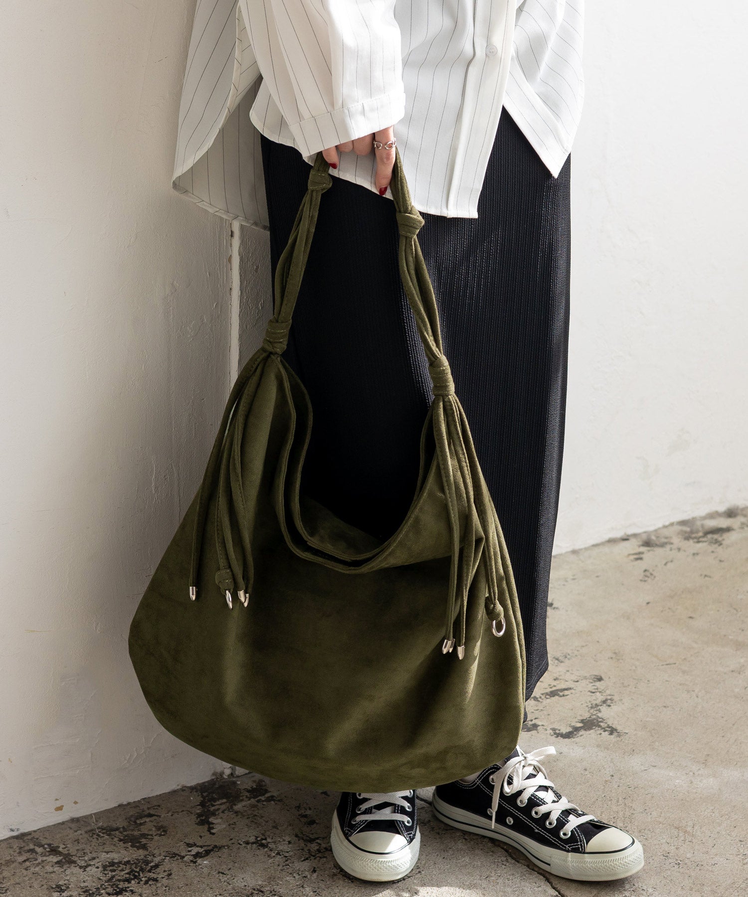 ヴィータフェリーチェ VitaFelice スエードワンハンドルバッグ (KHAKI) KHAKI