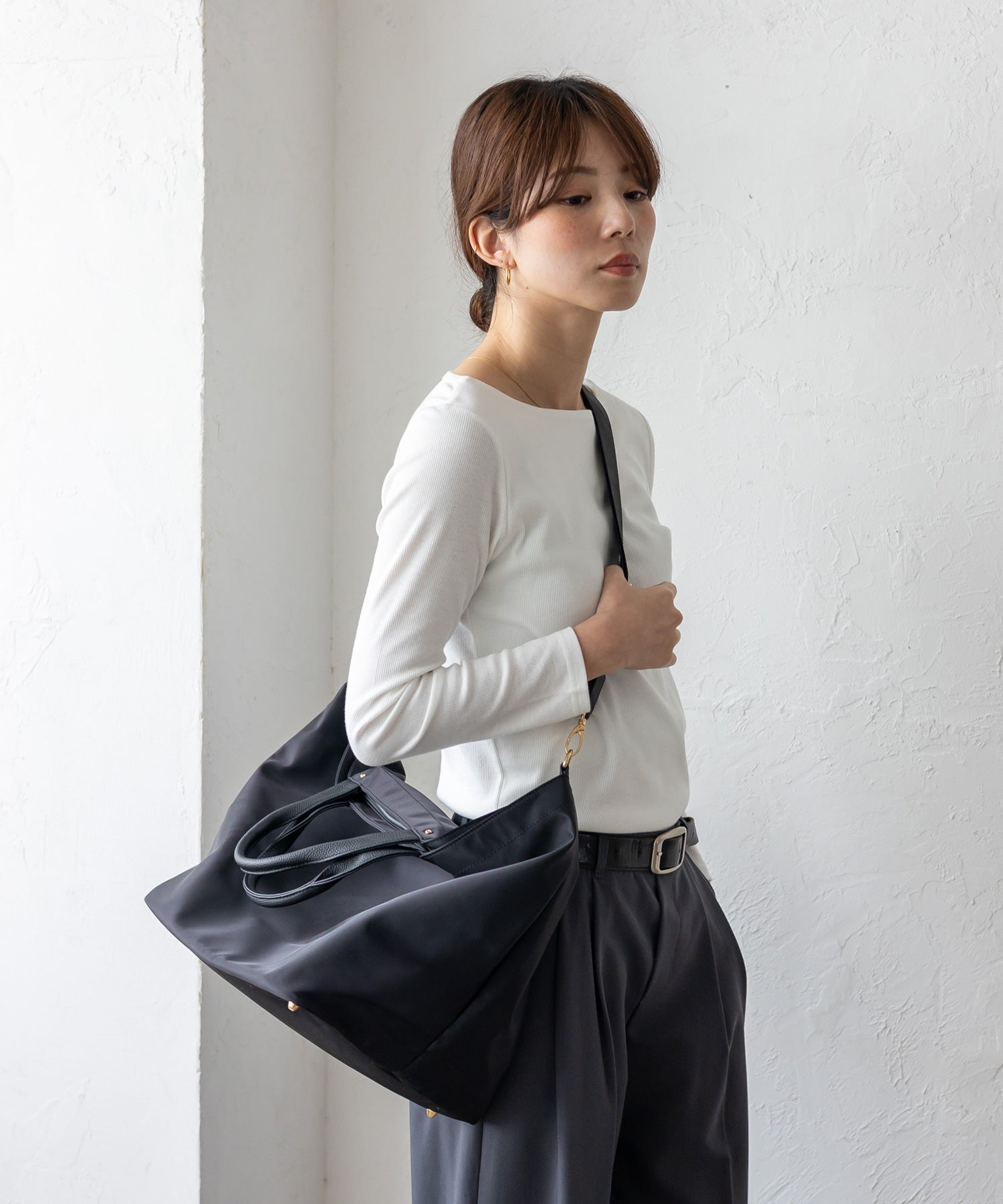 ヴィータフェリーチェ VitaFelice 本革×ナイロントートバッグ 本革ハンドル A4 斜めがけ 2way ショルダーバッグ 旅行バッグ 出張バッグ マザーバッグ (BLACK) BK