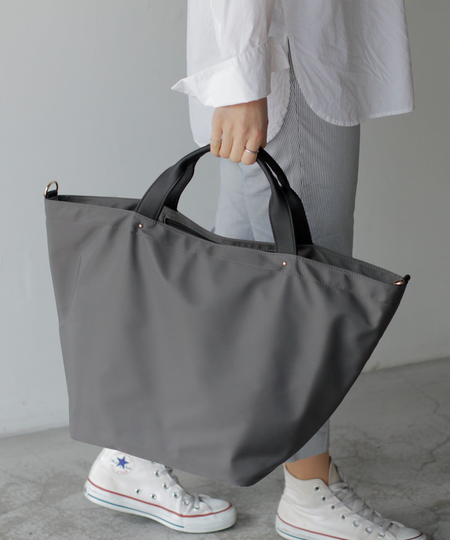 ヴィータフェリーチェ VitaFelice 本革×ナイロントートバッグ 本革ハンドル A4 斜めがけ 2way ショルダーバッグ 旅行バッグ 出張バッグ マザーバッグ