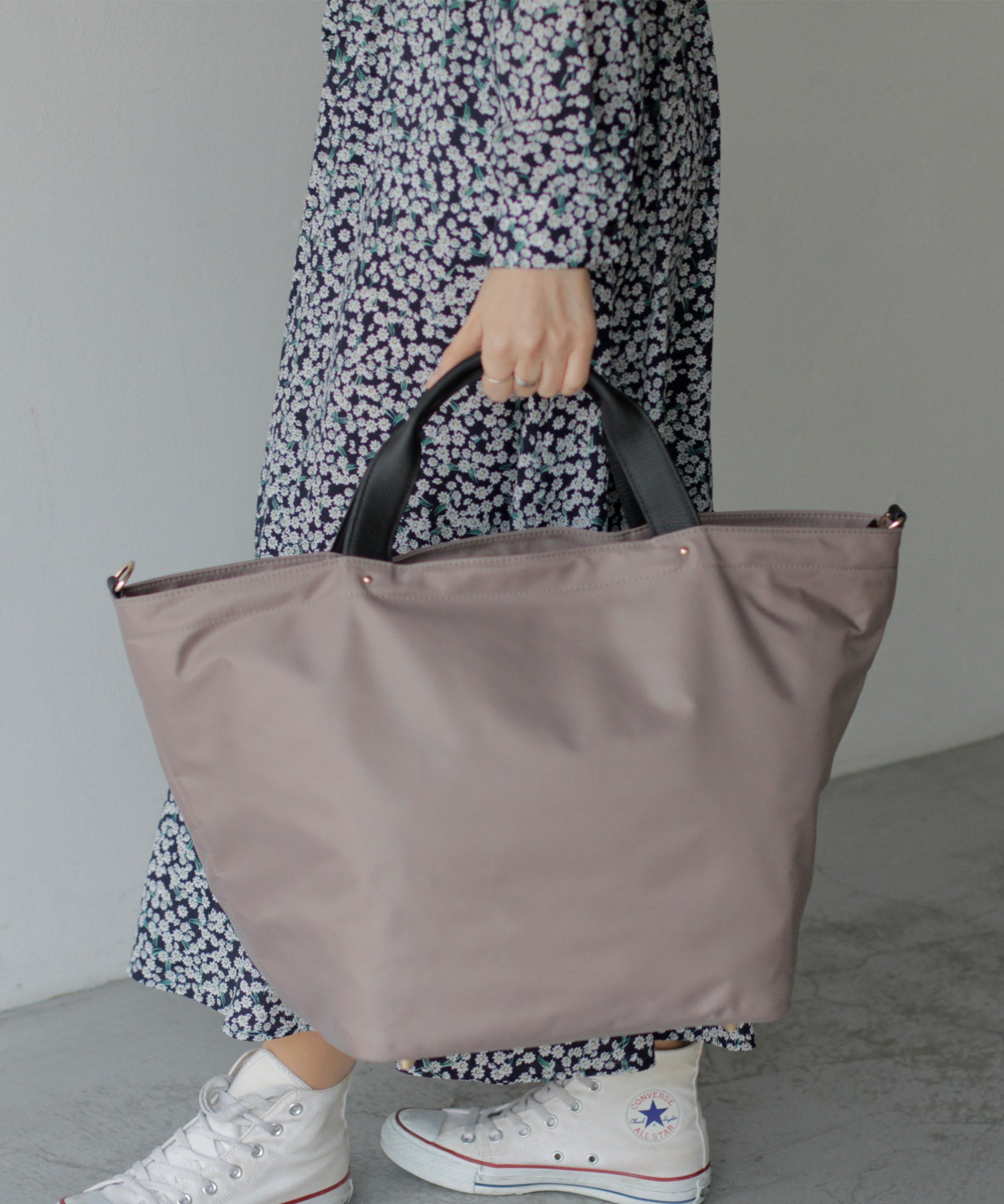 ヴィータフェリーチェ VitaFelice 本革×ナイロントートバッグ 本革ハンドル A4 斜めがけ 2way ショルダーバッグ 旅行バッグ 出張バッグ マザーバッグ (BLACK) BK