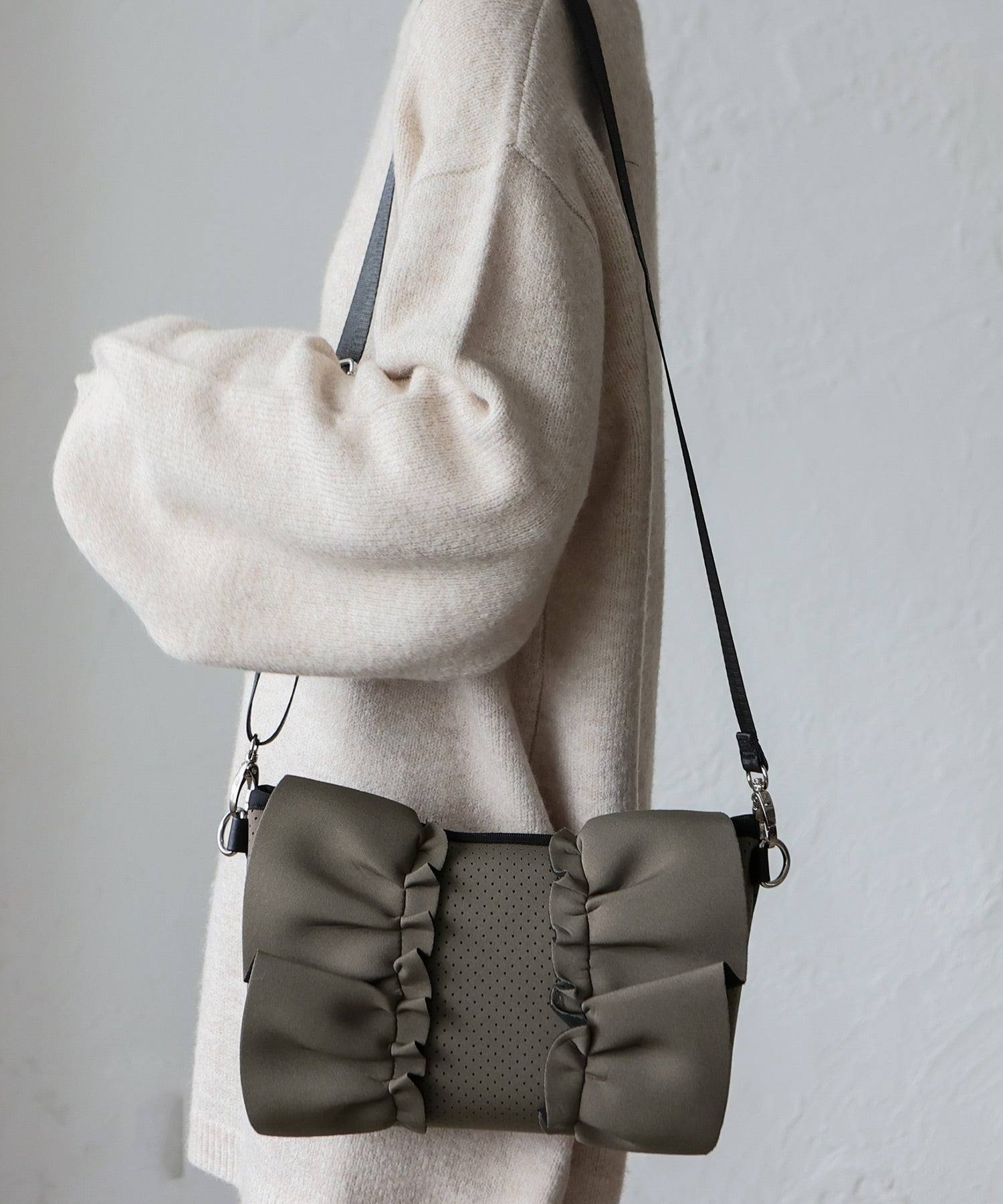 VitaFelice Neoprene 2-way ruffle shoulder bag