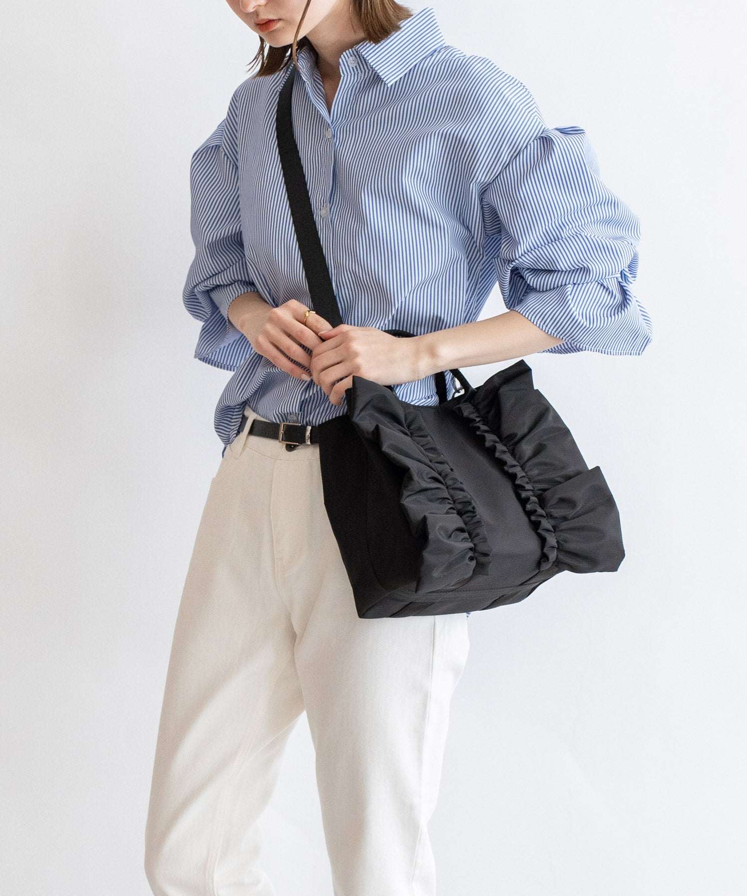 ヴィータフェリーチェ VitaFelice ナイロン2wayフリルトートバッグ