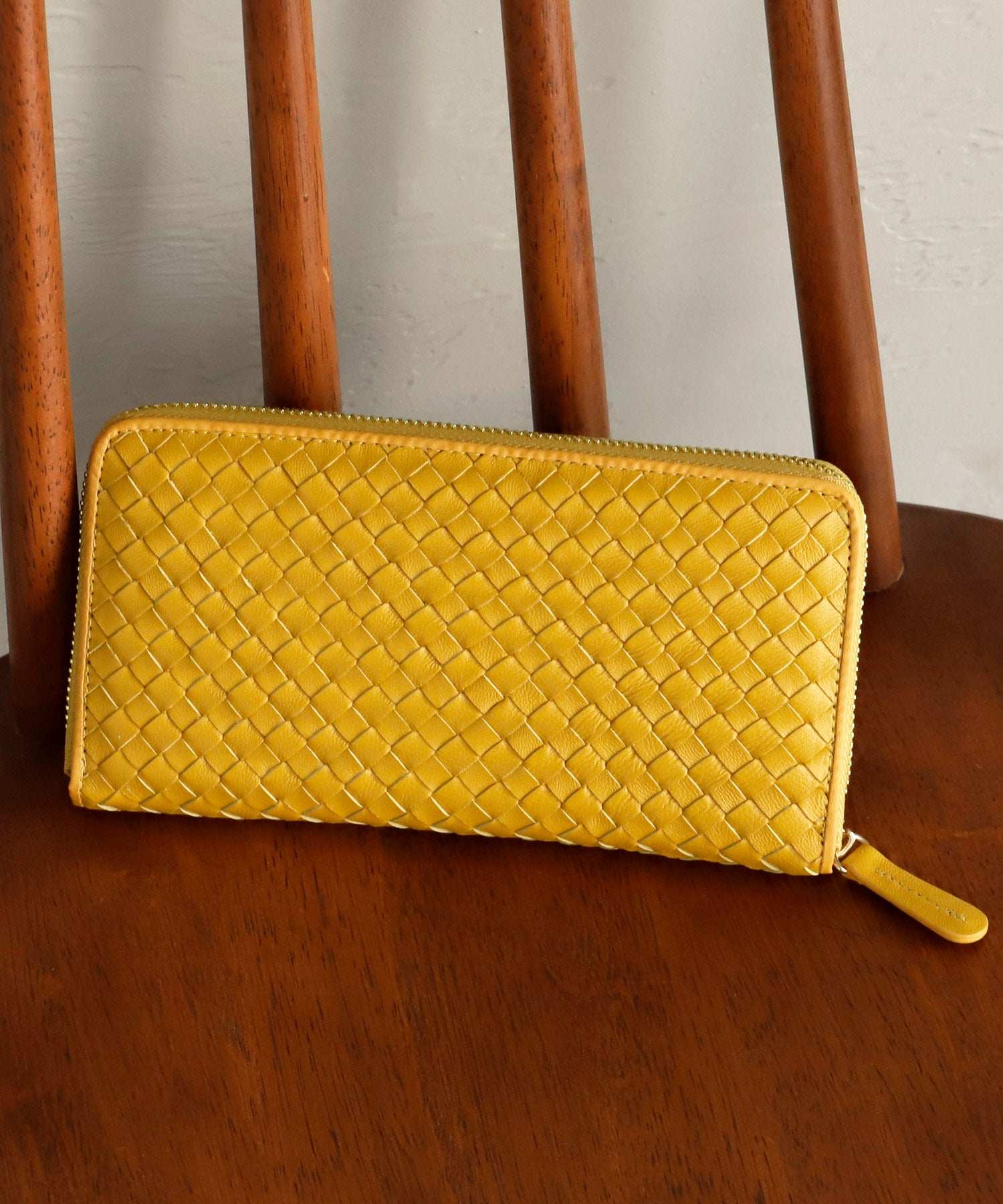 ヴィータフェリーチェ VitaFelice 羊革メッシュラウンドファスナー長財布