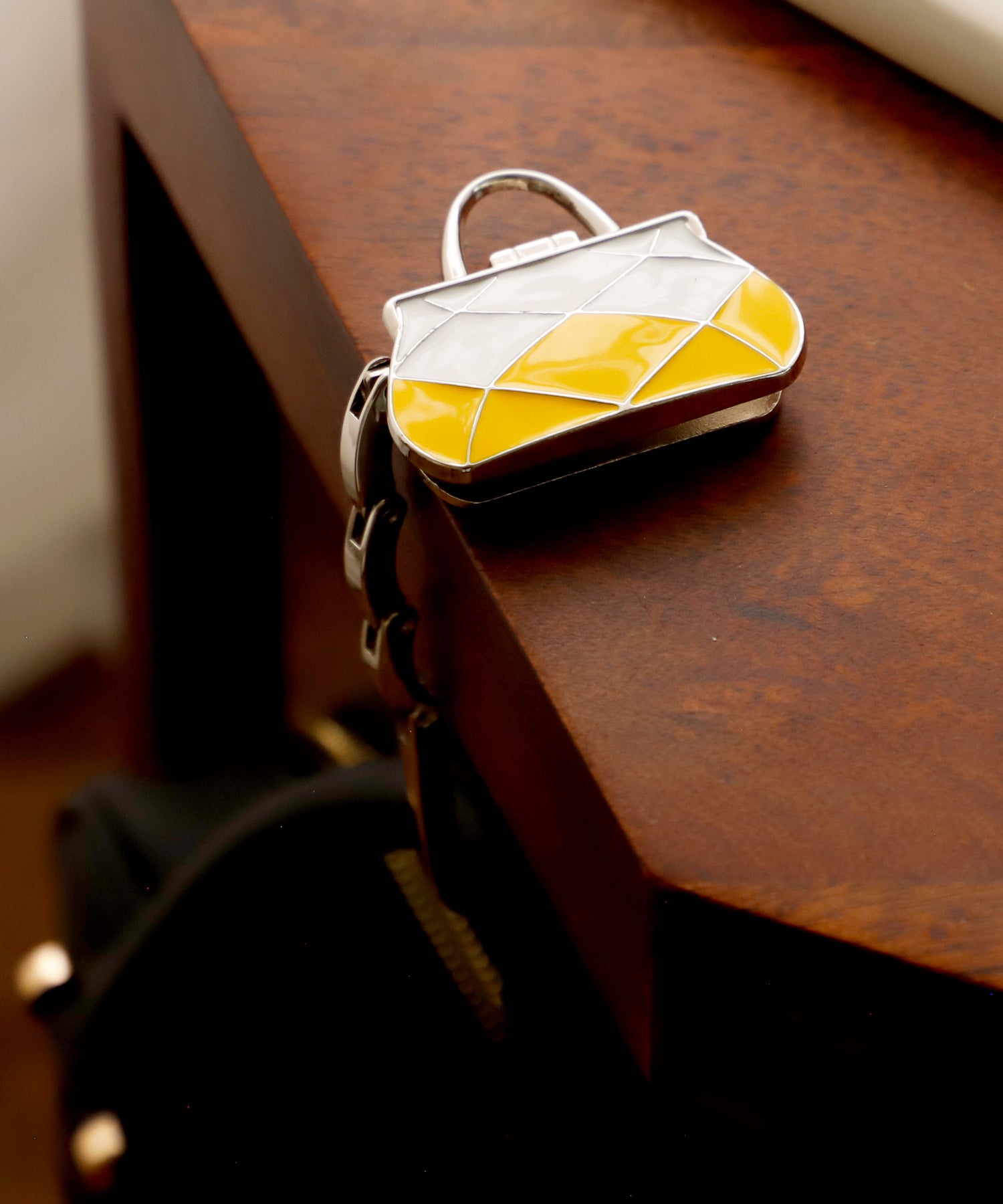 ヴィータフェリーチェ VitaFelice バッグ型 バッグフック (BLACK) BLACK