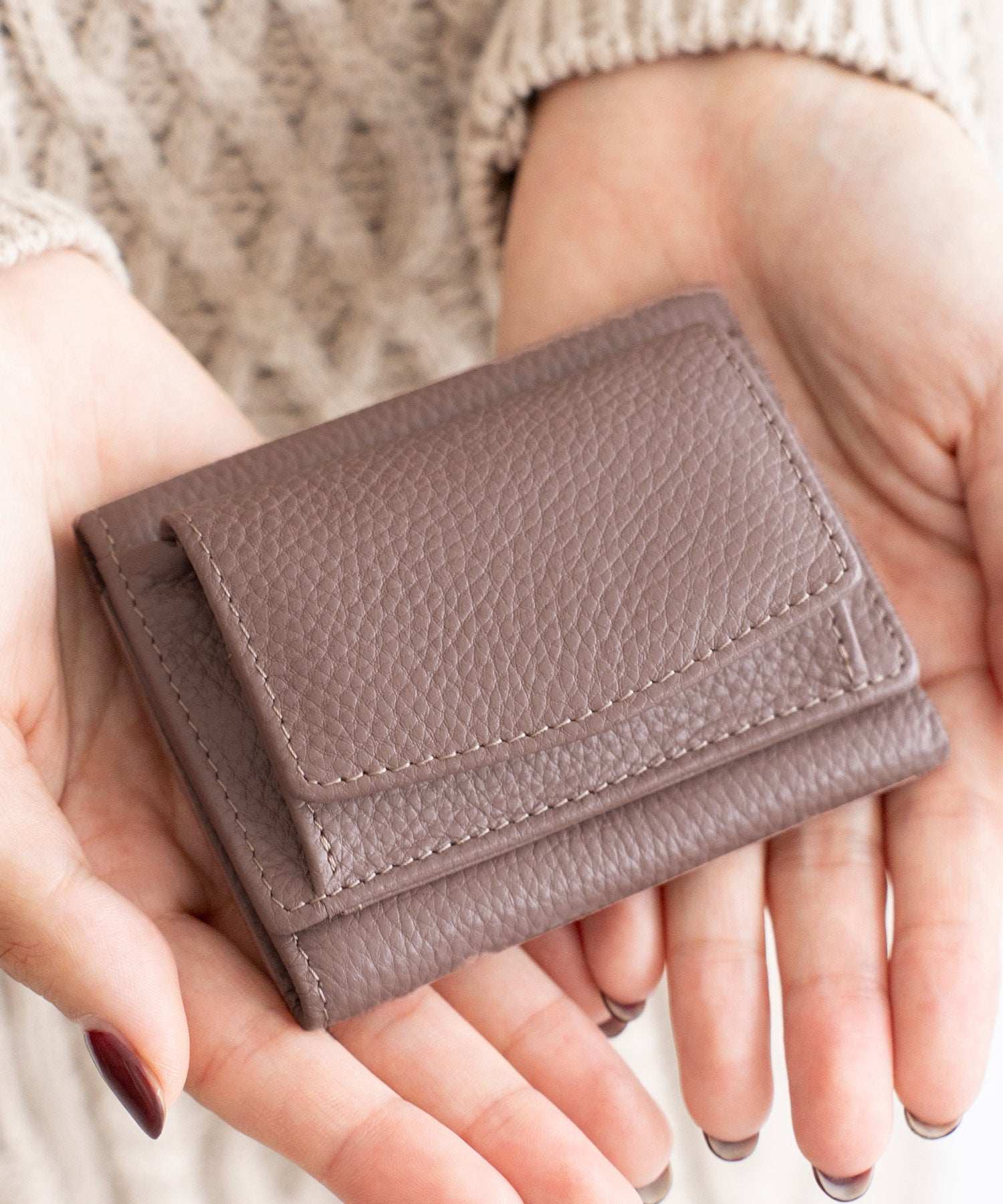 ヴィータフェリーチェ VitaFelice 【スキミング防止】本革スクエアミニウォレット