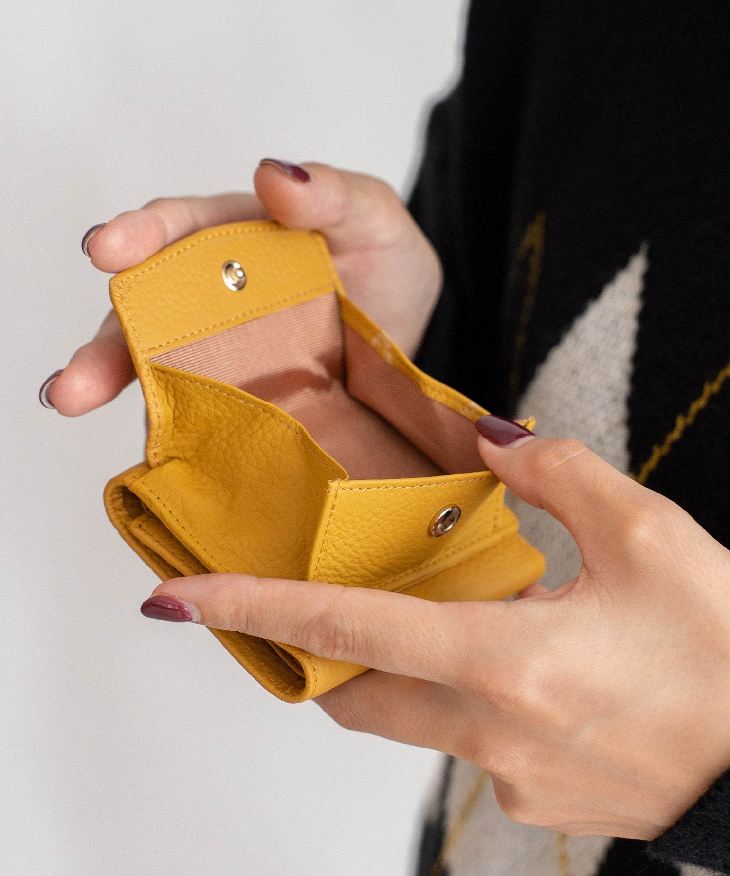 ヴィータフェリーチェ VitaFelice 【スキミング防止】本革スクエアミニウォレット