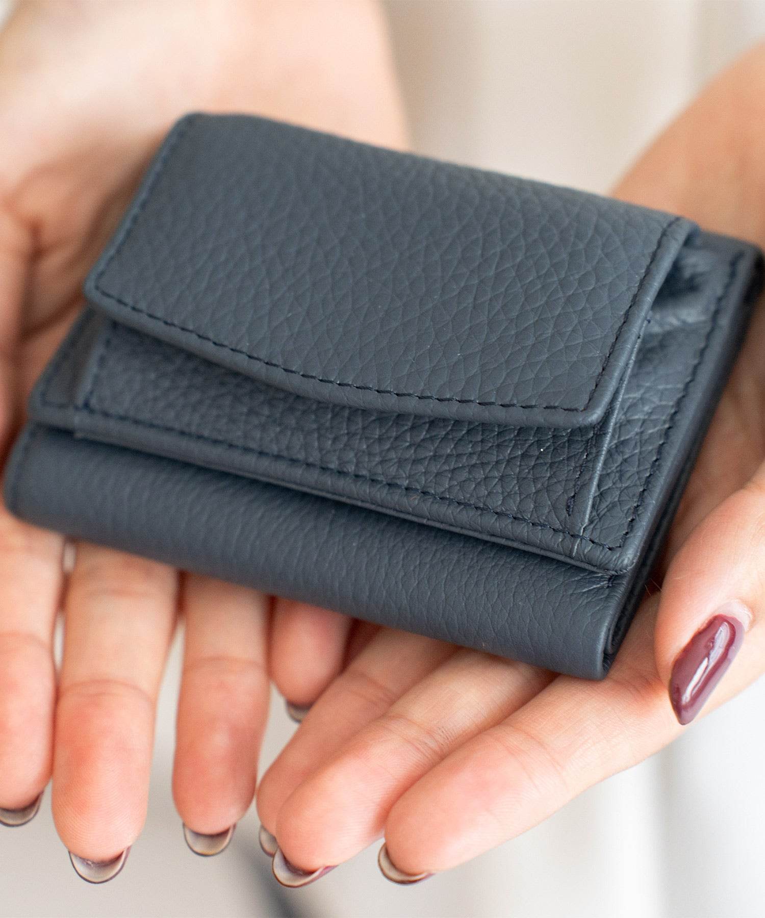 ヴィータフェリーチェ VitaFelice 【スキミング防止】本革スクエアミニウォレット