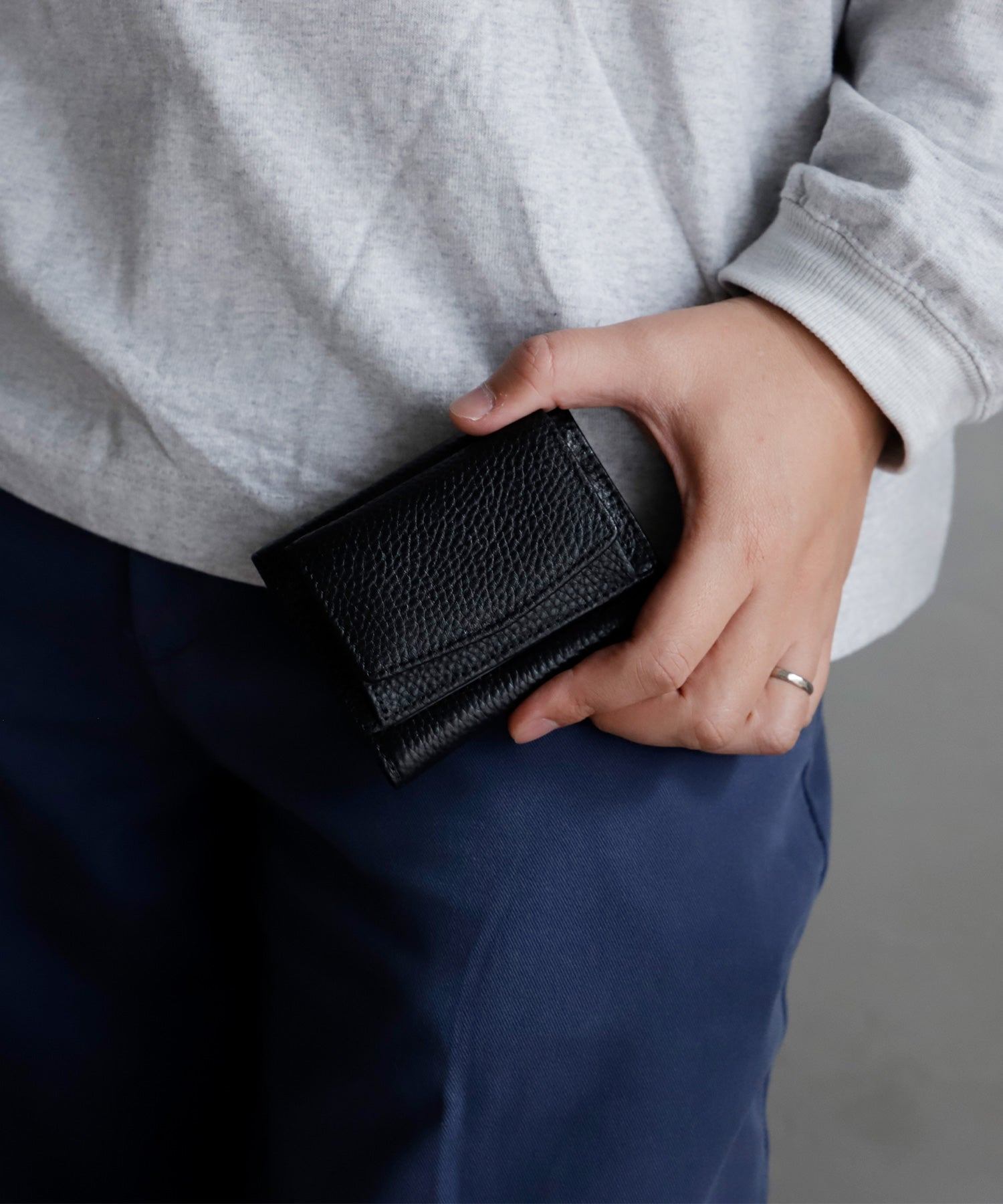 ヴィータフェリーチェ VitaFelice 【スキミング防止】本革スクエアミニウォレット