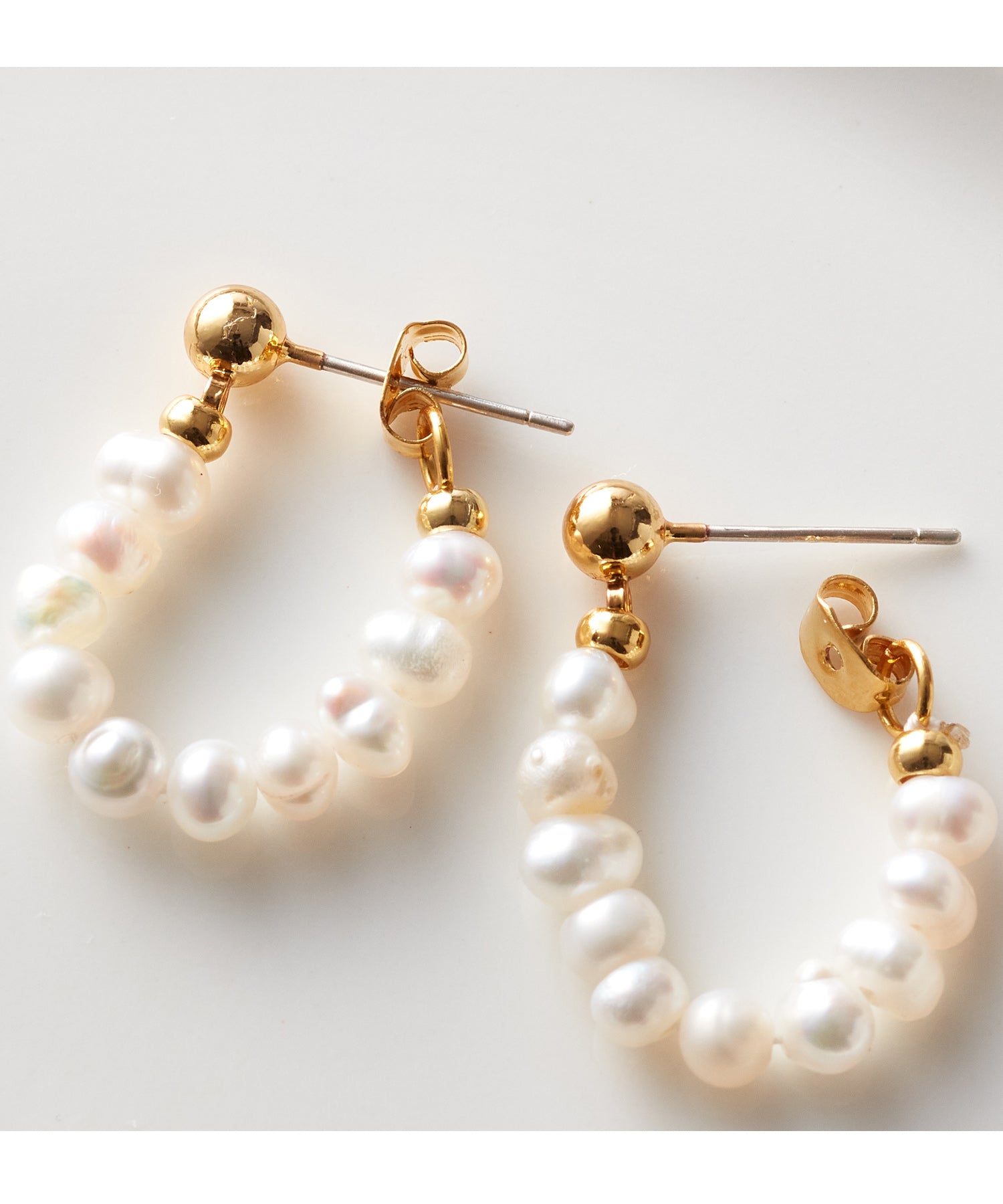 ヴィータフェリーチェ VitaFelice 小粒の淡水パールピアス