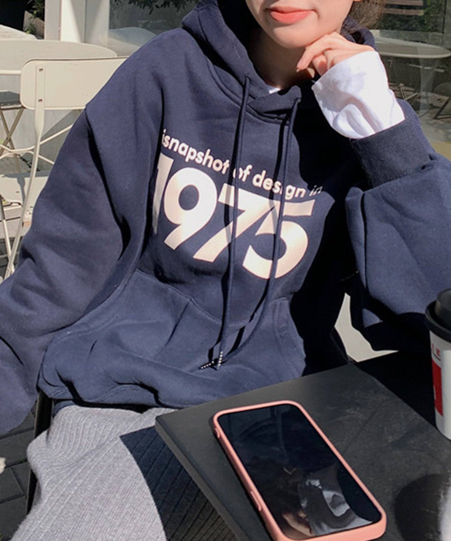 ヴィータフェリーチェ VitaFelice ロゴ スウェット パーカー,NAVY