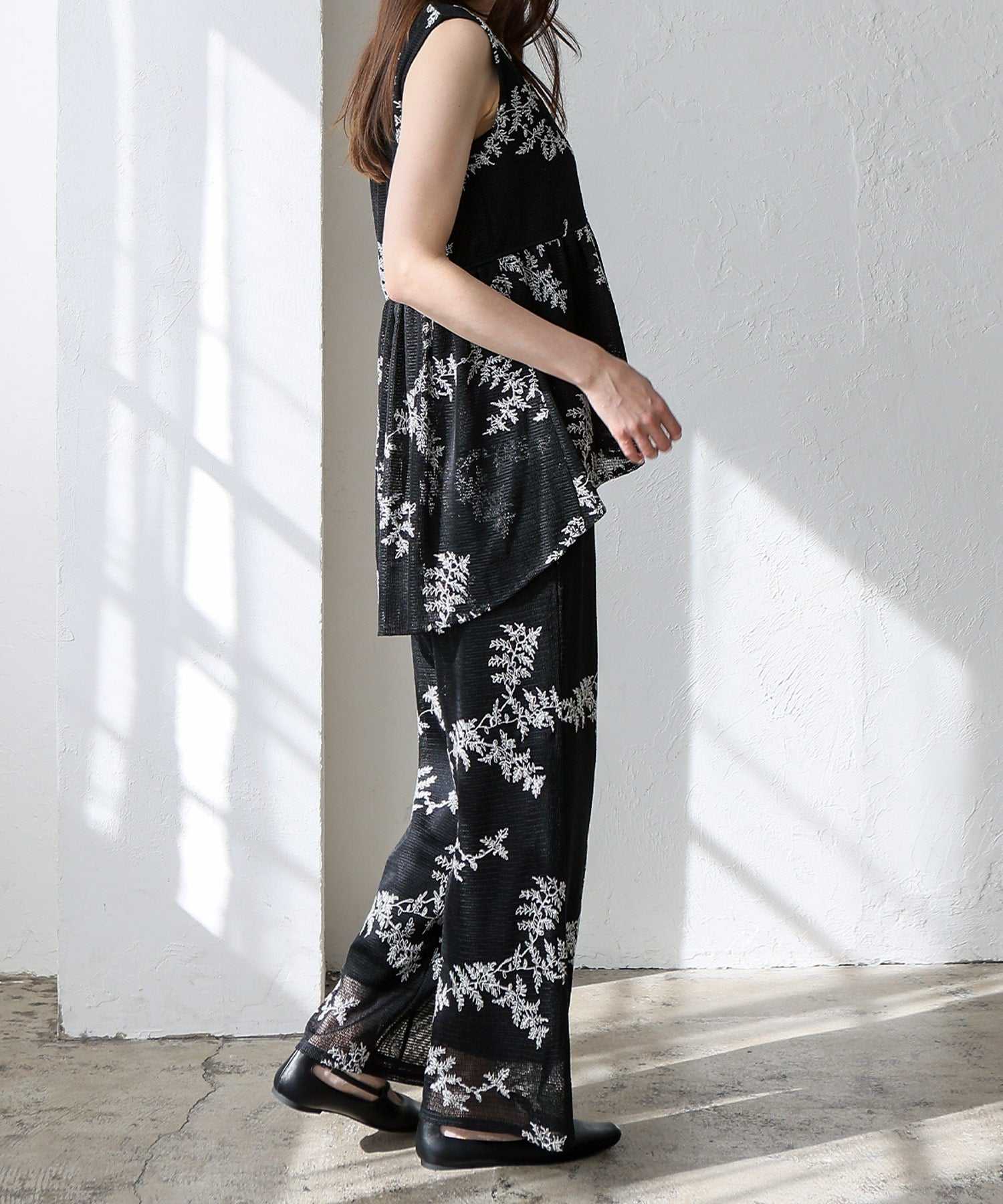 ヴィータフェリーチェ VitaFelice 花柄刺繍シアーパンツ (BLACK) BLACK