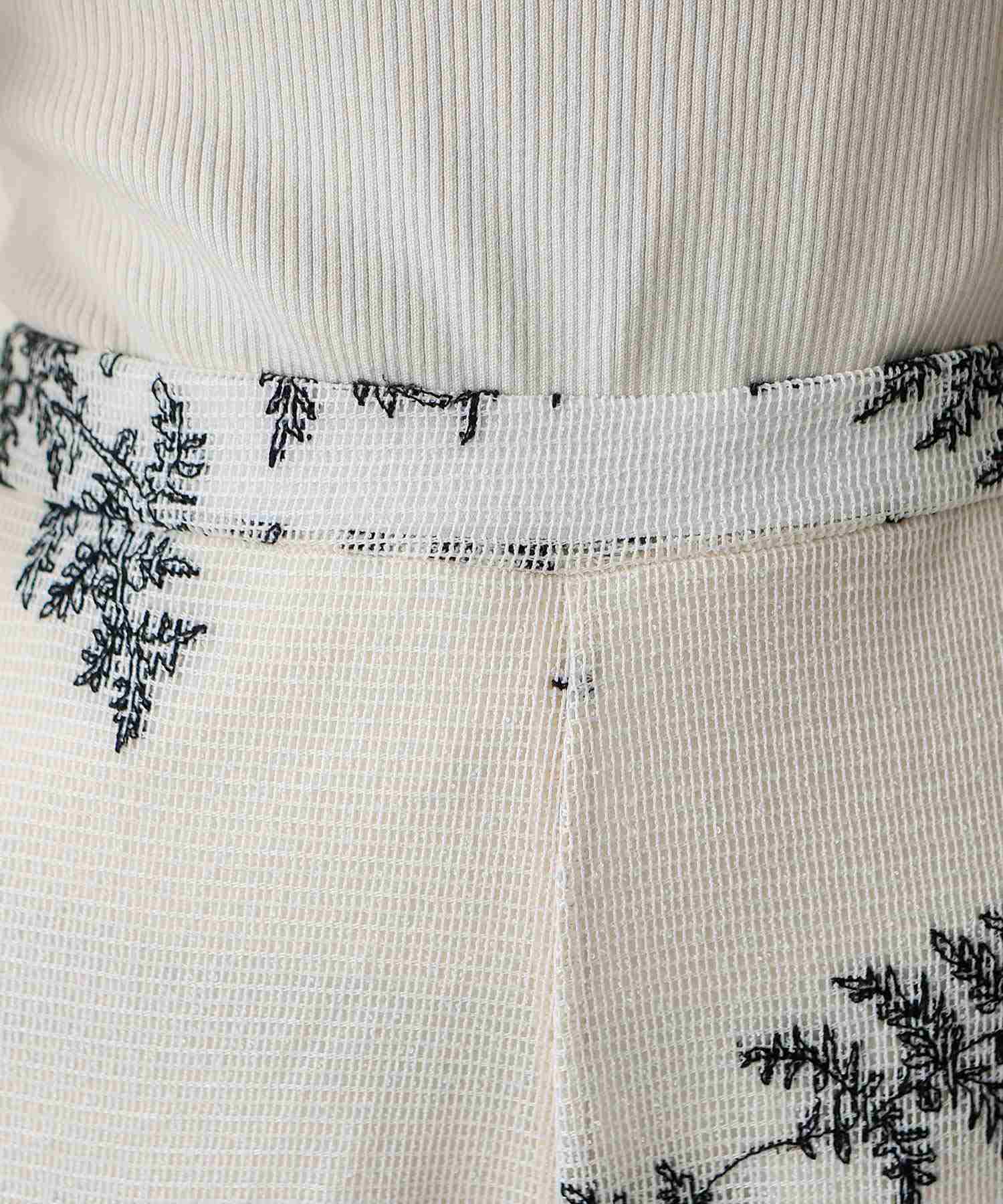 ヴィータフェリーチェ VitaFelice 花柄刺繍シアーパンツ (BLACK) BLACK